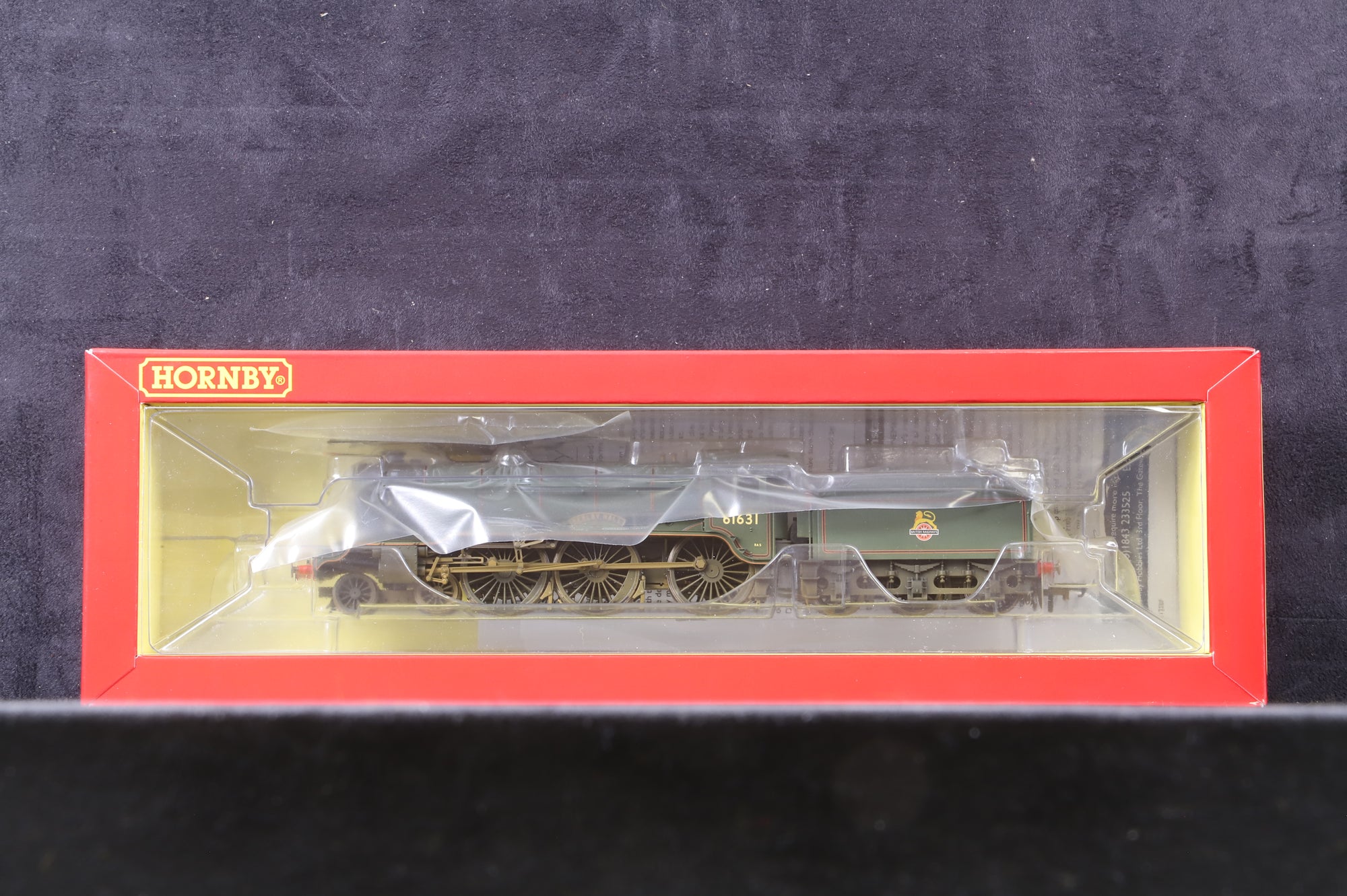 Hornby OO R3004X BR 4-6-0 Class B17/2 'Serlby Hall' Weathered Edition