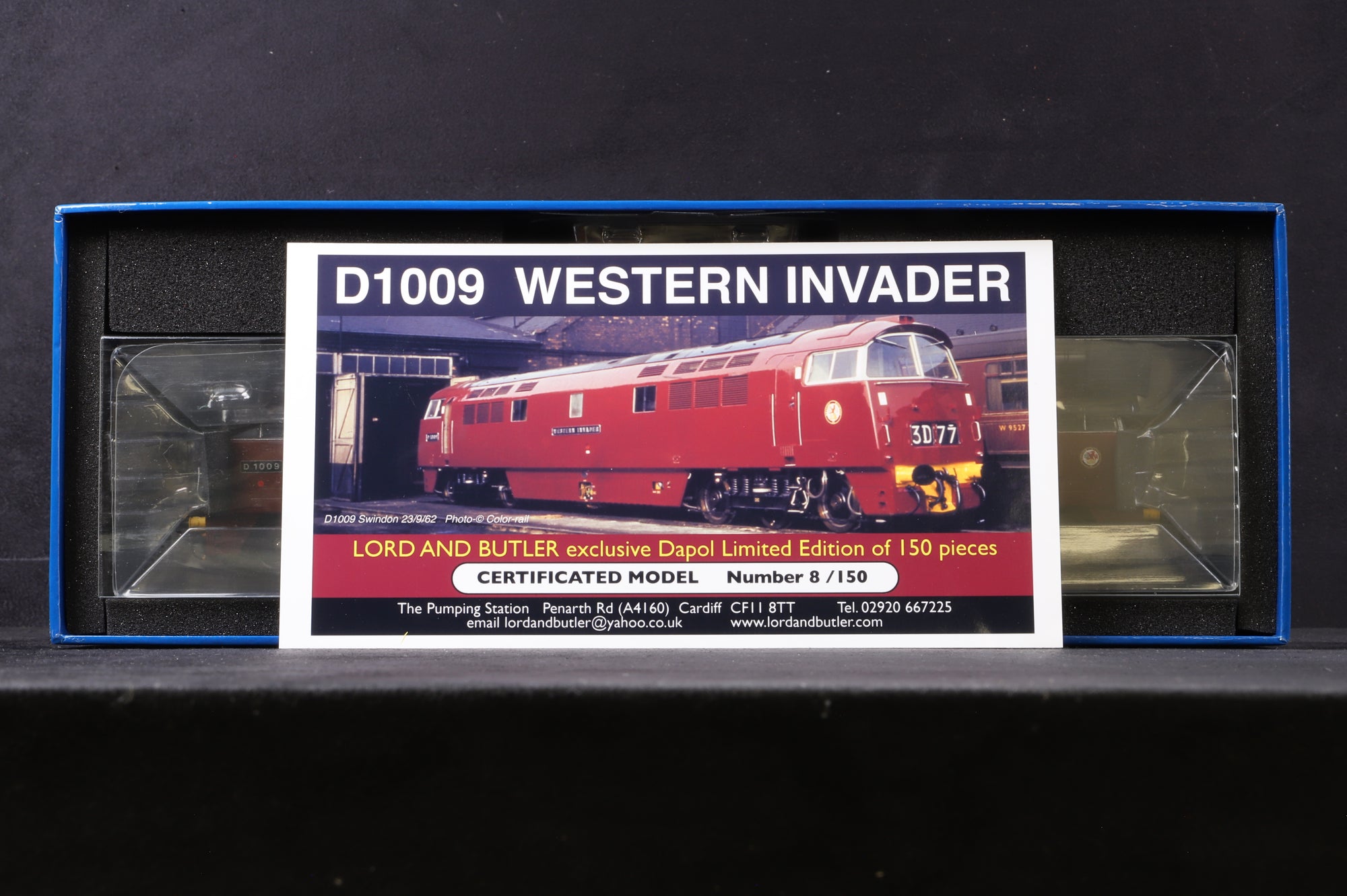 Dapol OO 4D-003-021D Class 52 D1009 'Western Invader' in BR(W) Maroon w/ Lemon Yellow Buffer Beam