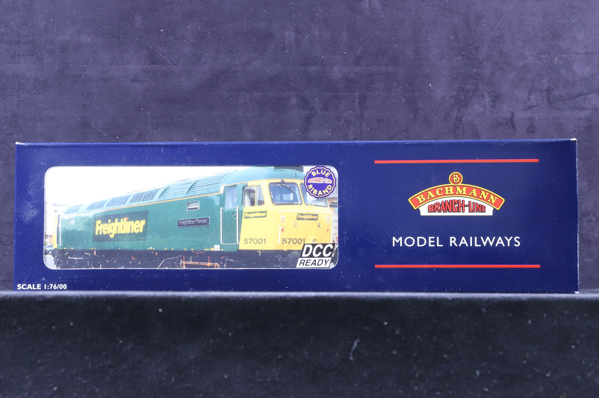 Bachmann OO 32-750 Class 57 57008 &#39;Freightliner Explorer&#39; in Freightliner Livery