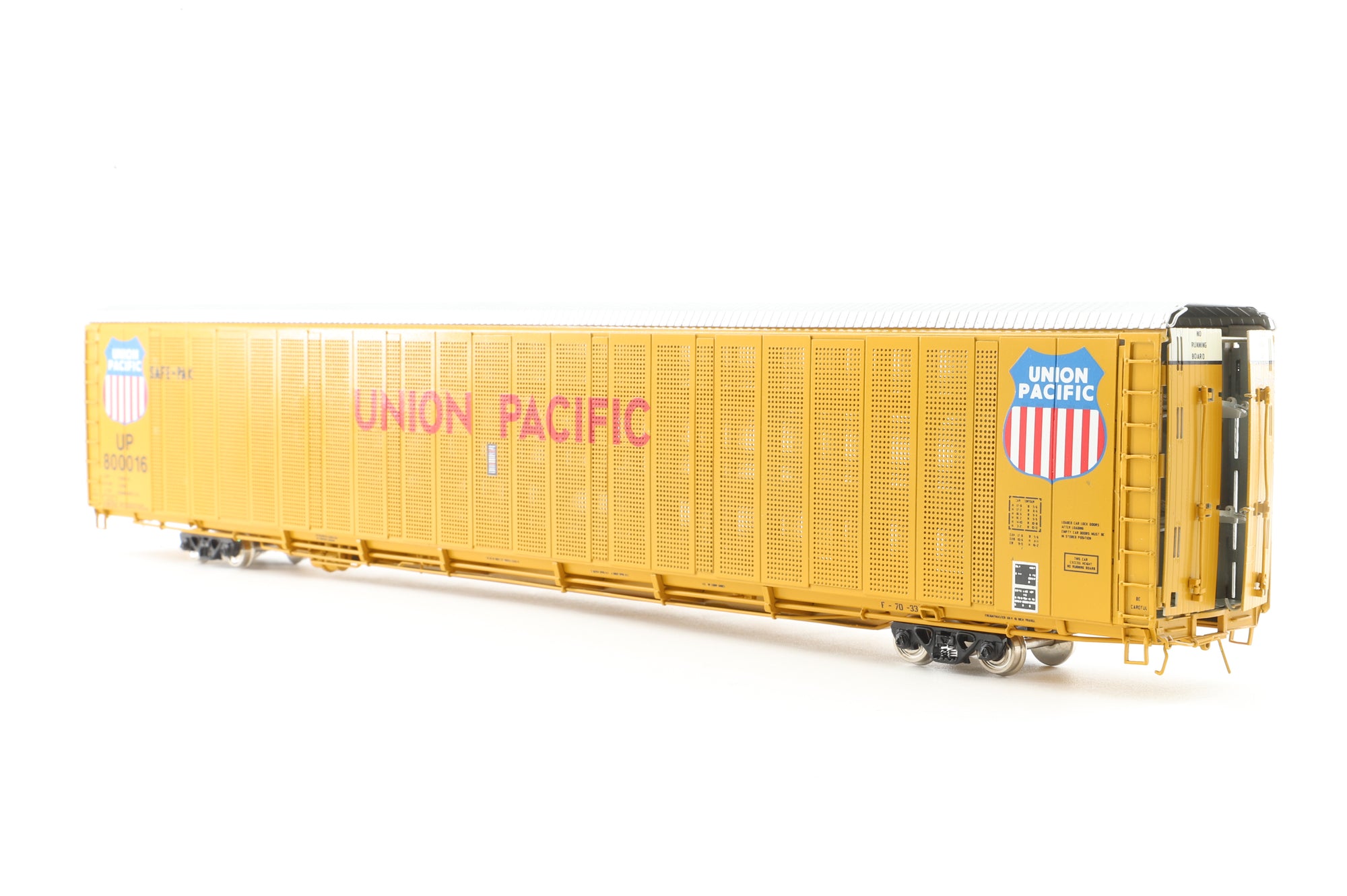 Overland Models HO Brass 1323 Auto Rack Bi-Level, Closed Sides and Top, Union Pacific No.800016