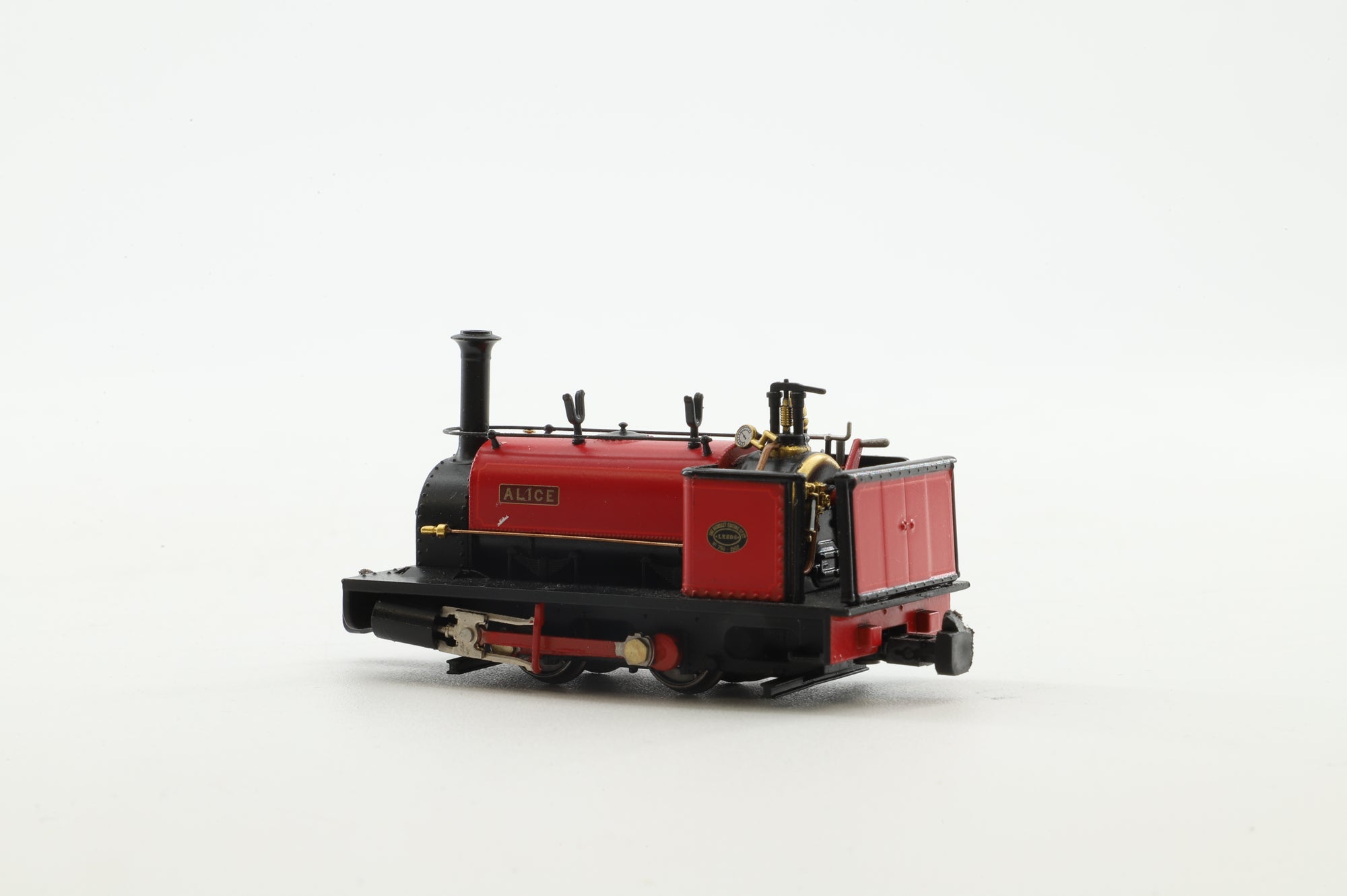 Bachmann OO9 391-050 Quarry Hunslet 0-4-0 Tank 'Alice' in Dinorwic Quarry Red