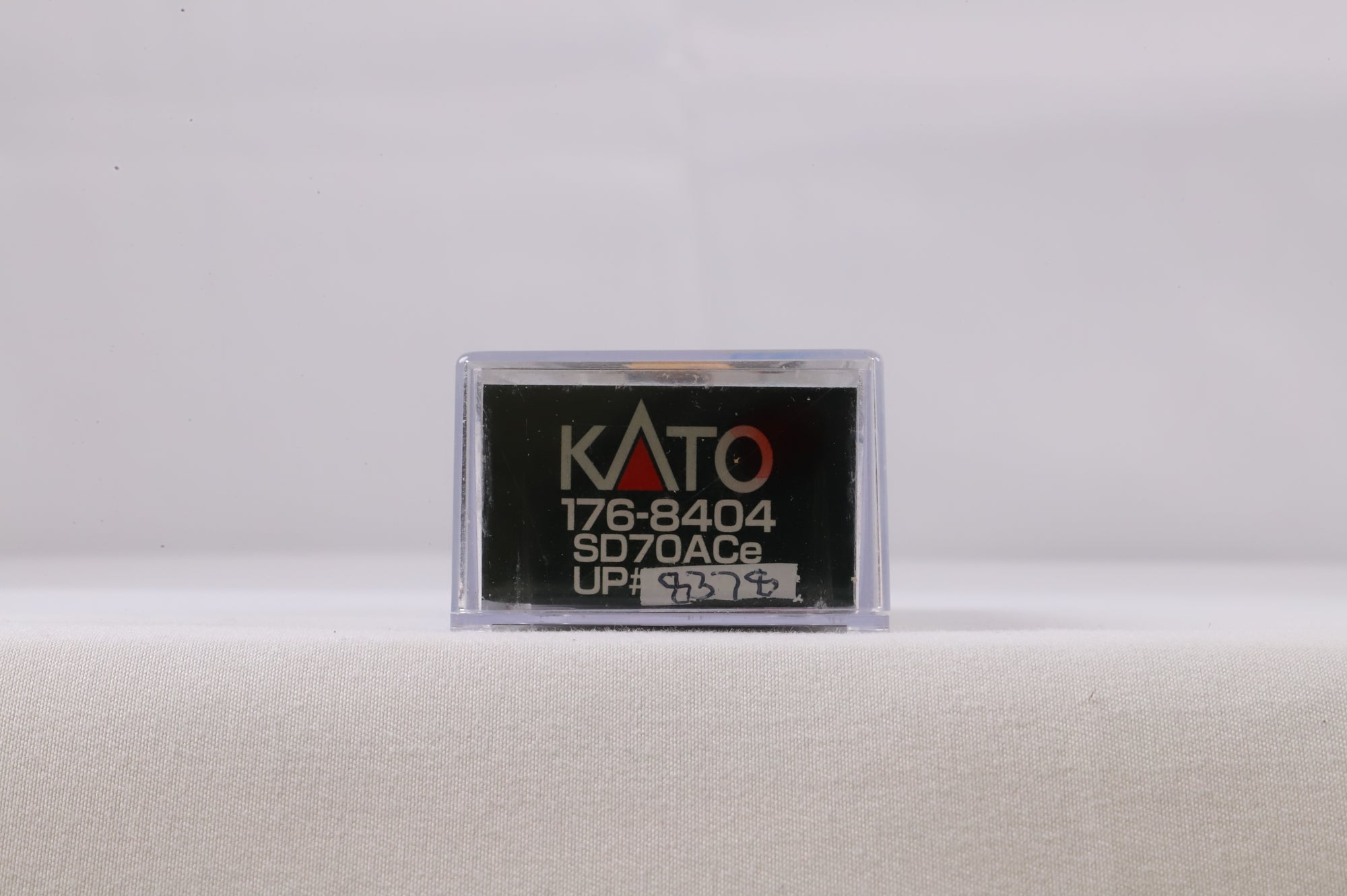 Kato N 176-8404 SD70ACe UP '8378' Diesel Locomotive Renumbered