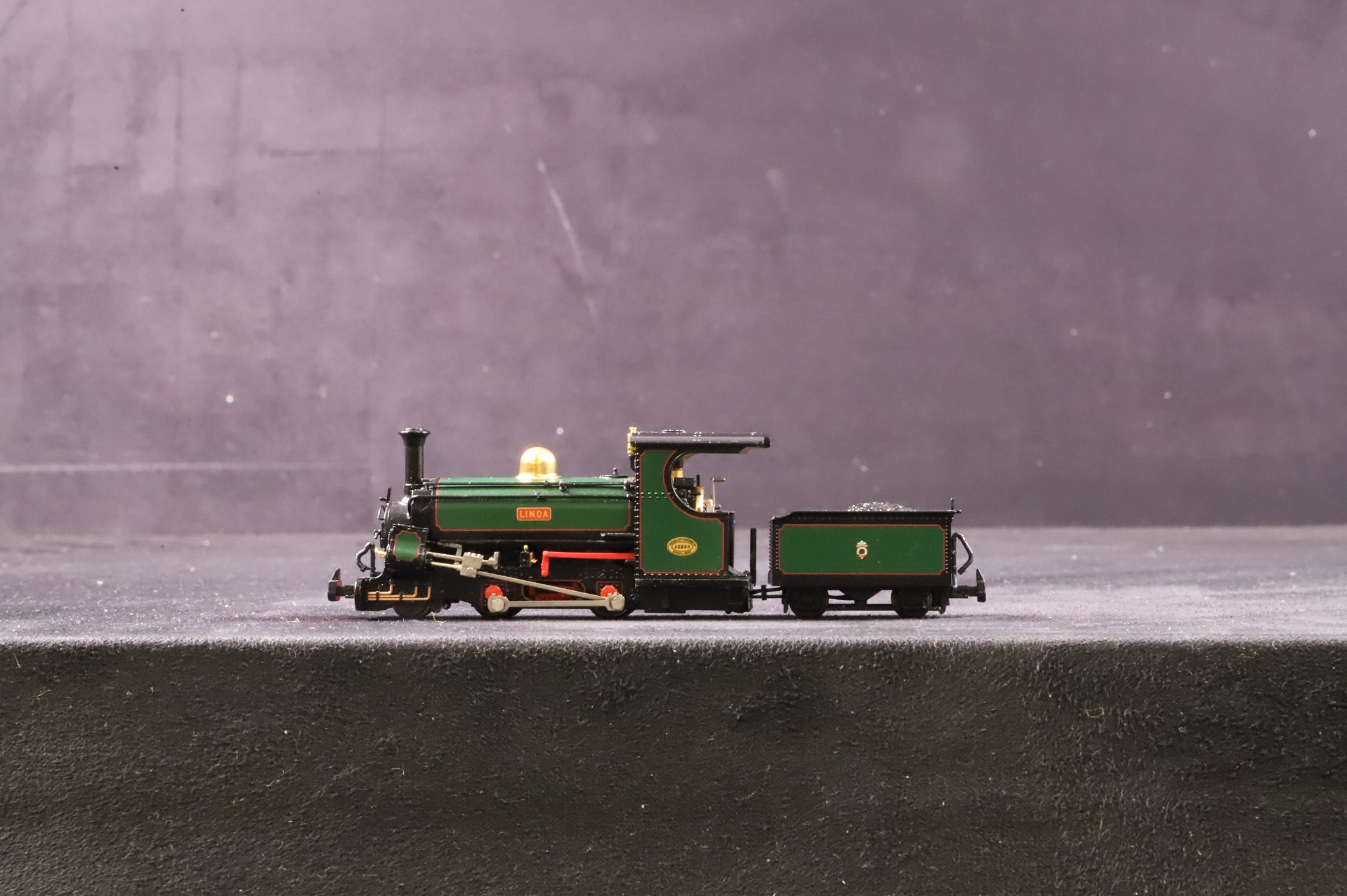 Bachmann OO9 391-135 Mainline Hunsley 2-4-0STT 'Linda' Ffestiniog Railway Green DCC Sound