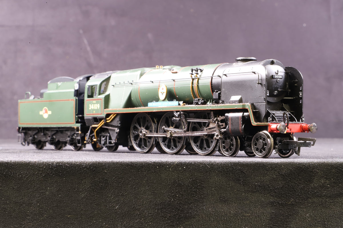 Hornby OO R2606 Battle of Britain Class &#39;34109&#39; Sir Trafford Leigh Mallory&#39; BR Lined Green L/C