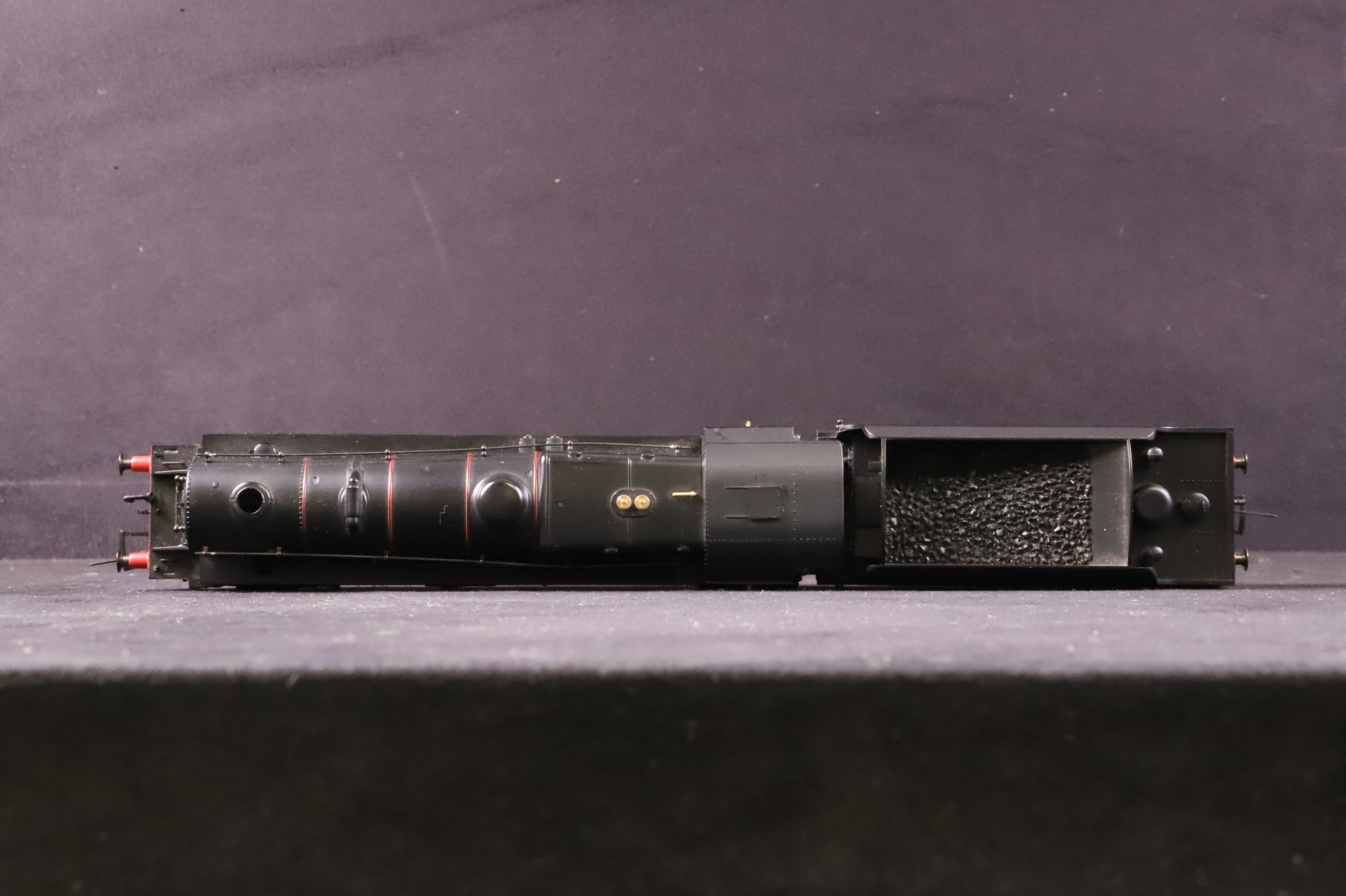 Hornby OO R2322 Class 5MT '44668' BR Lined Black E/C