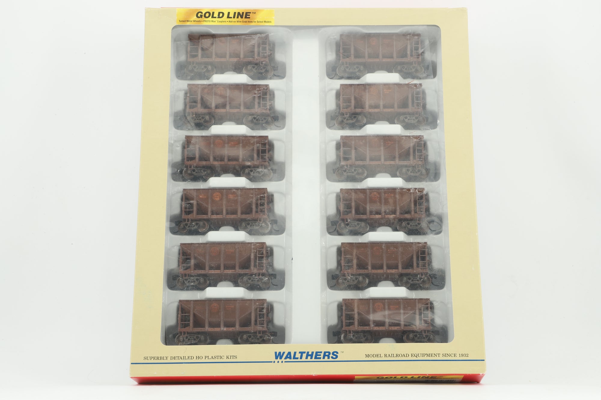 Walthers HO 12-Pack of Michigan Ore Cars in DMIR Brown - Pro-Weathered/Customised