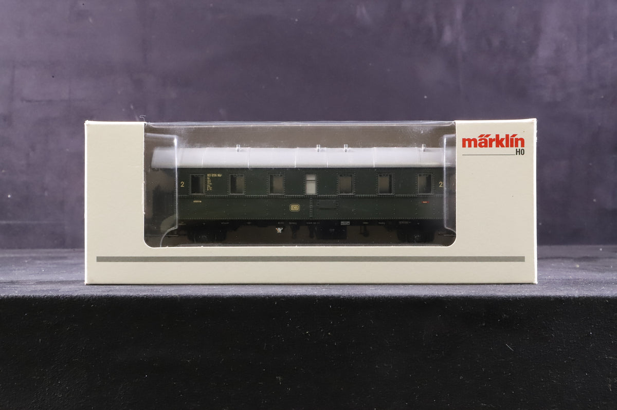 Marklin HO Rake Of 3 Green DB Coaches Inc. 4319, 00792-08 &amp; 00792-16
