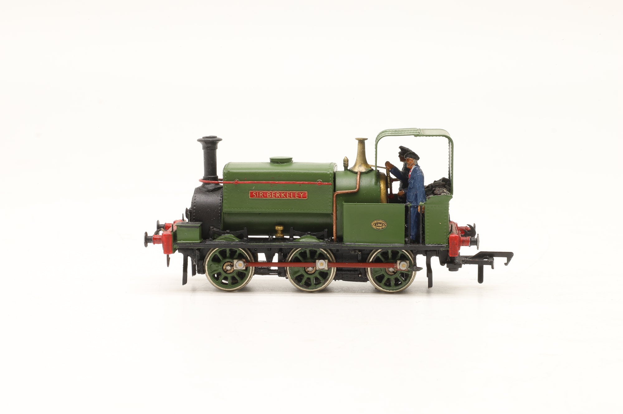Kit-Built OO Manning-Wardle 0-6-0 'Sir Berkley' in a Green/Red Livery