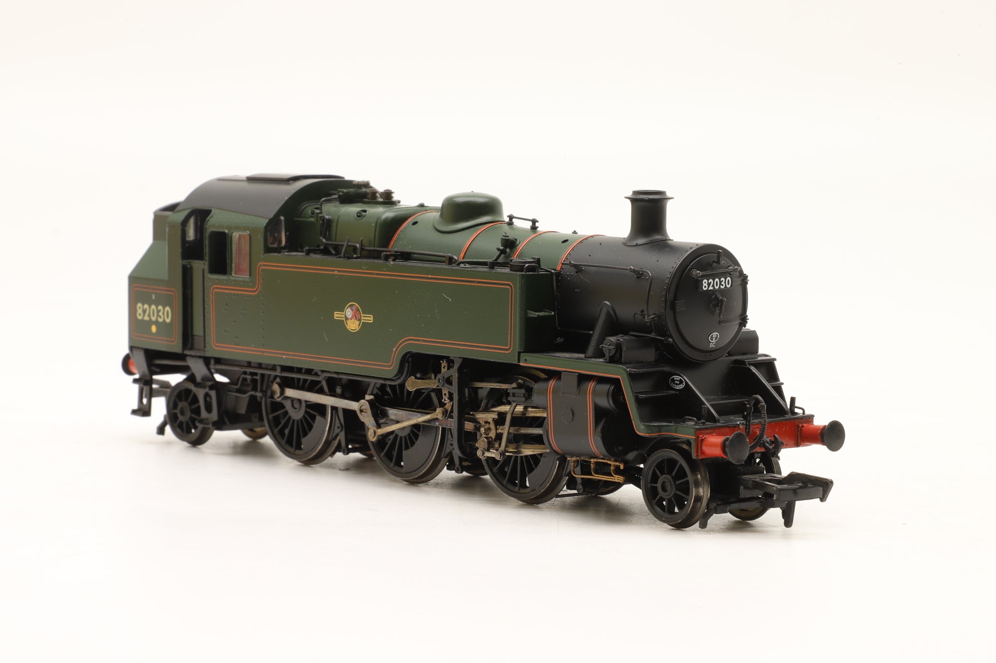 Bachmann OO 31-976A BR Standard Class 3MT No. 82030 BR Lined Green Late Crest