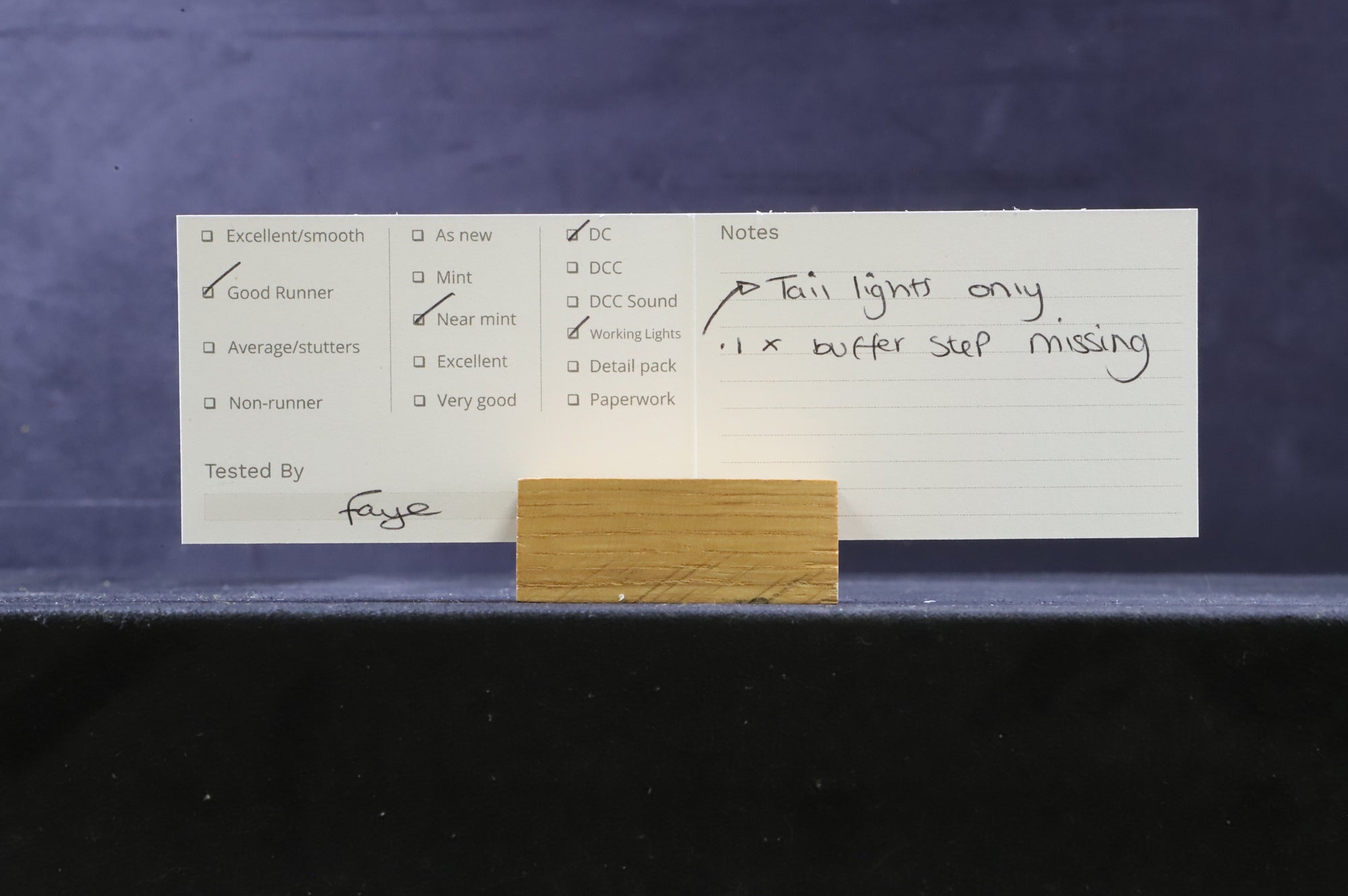 Hornby OO R2348 Class 50 50018 'Resolution' in BR Blue