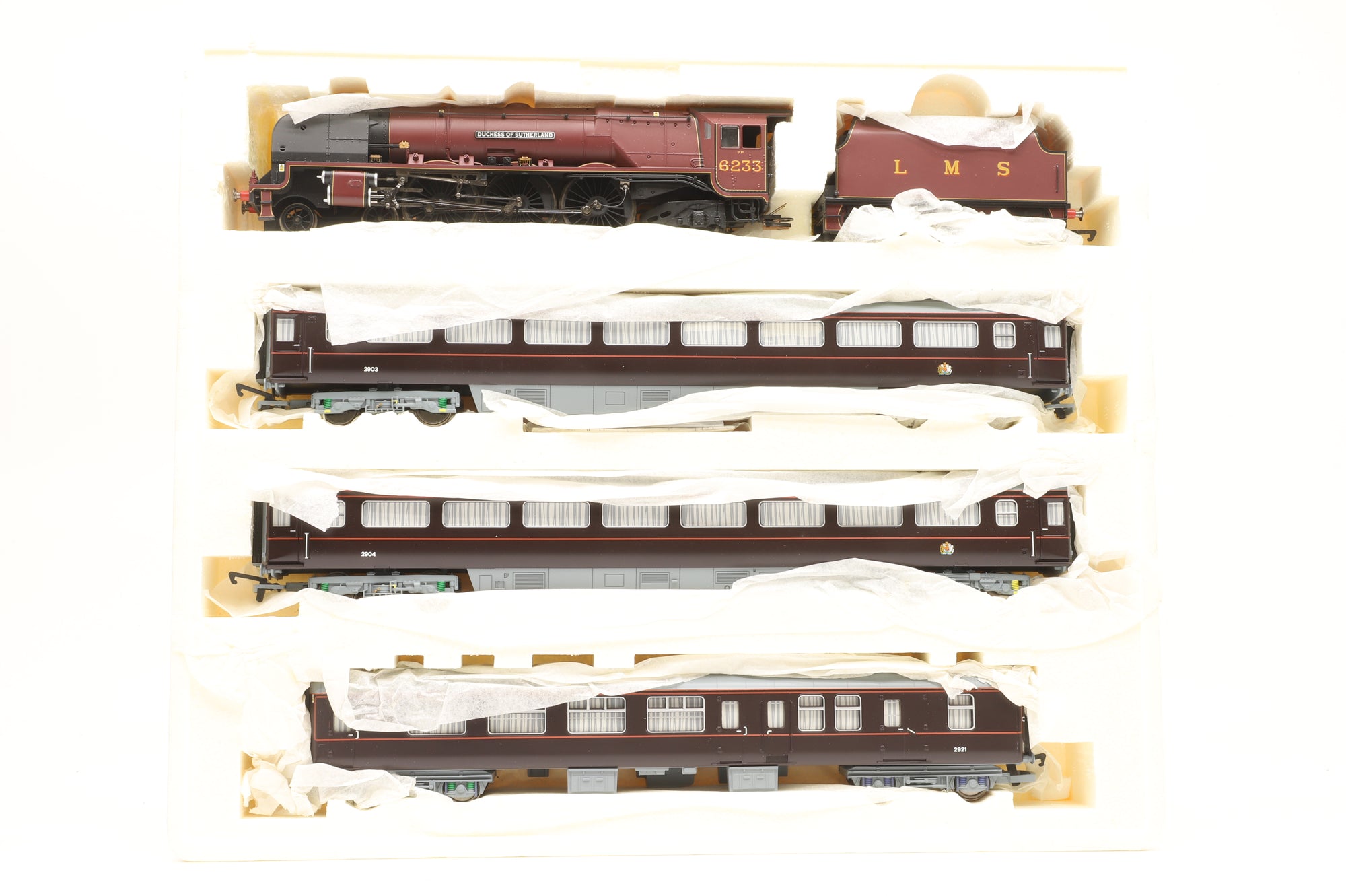 Hornby OO R2370 A Great British Train Pack 'The Royal Train'