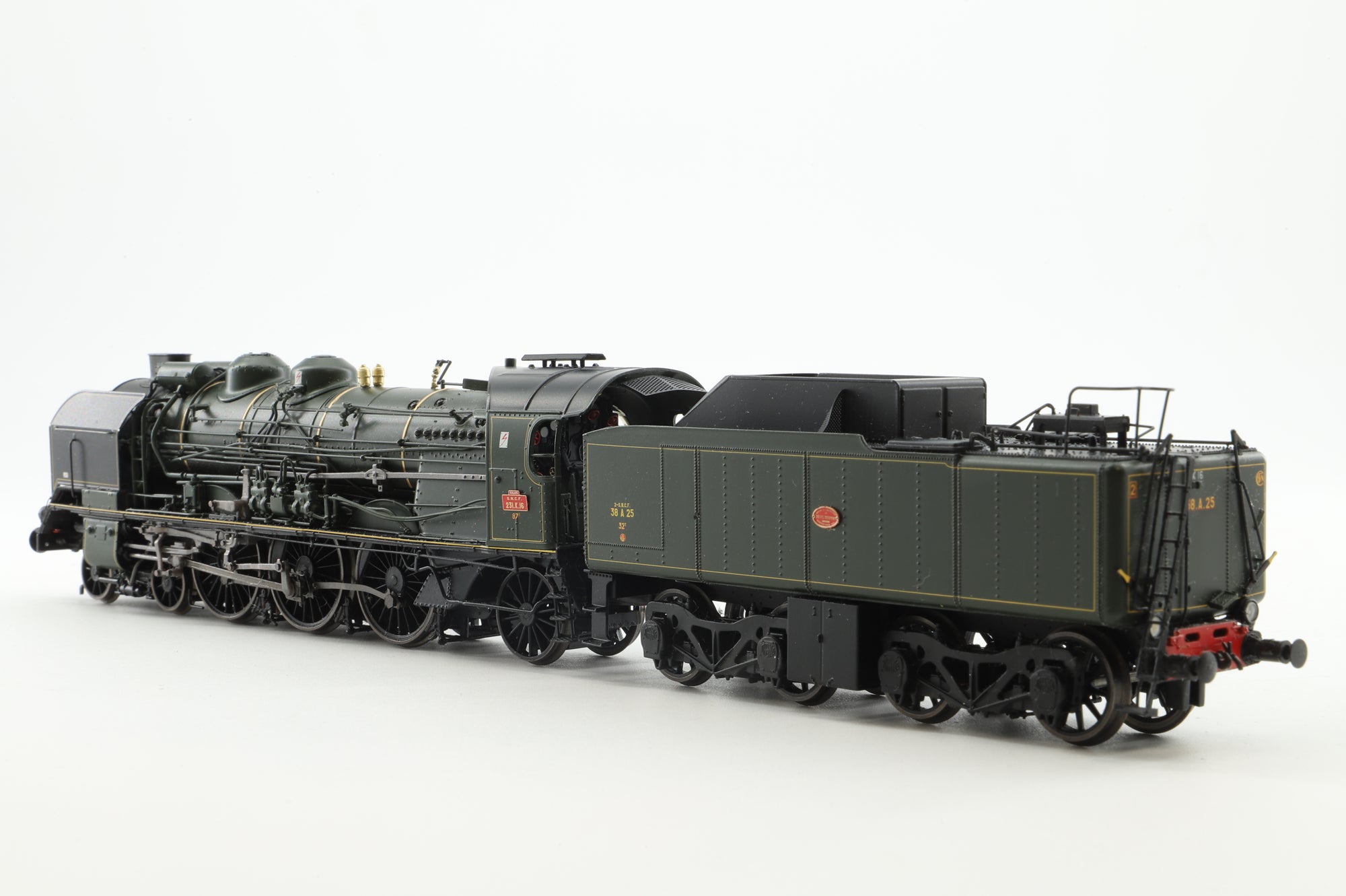 REE Models HO MD-031 Class 231 in SNCF Calais Green