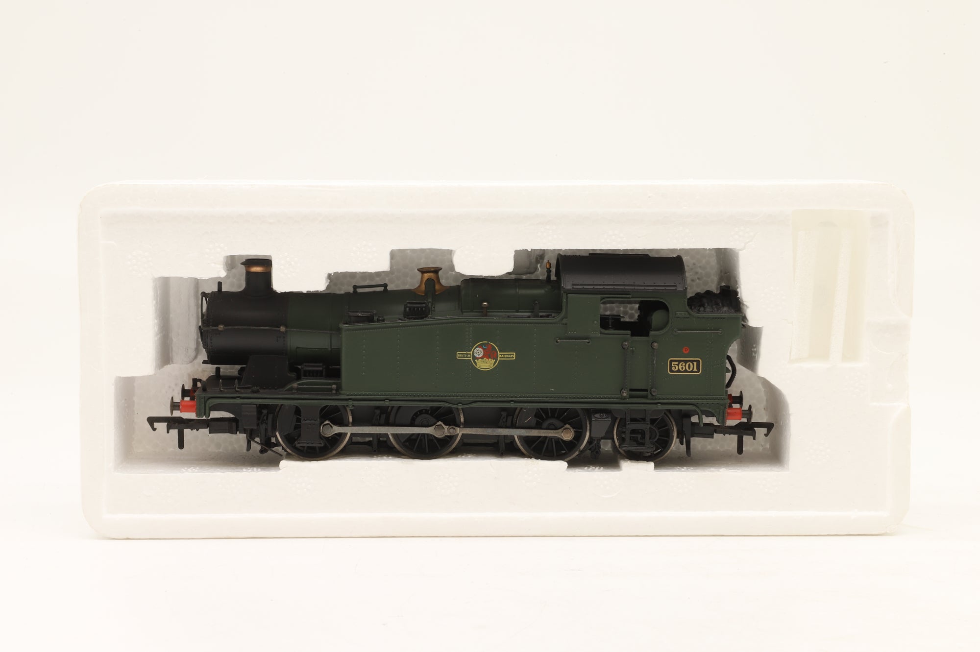 Bachmann OO 32-080 Class 56xx Tank '5601' BR Lined Green L/C