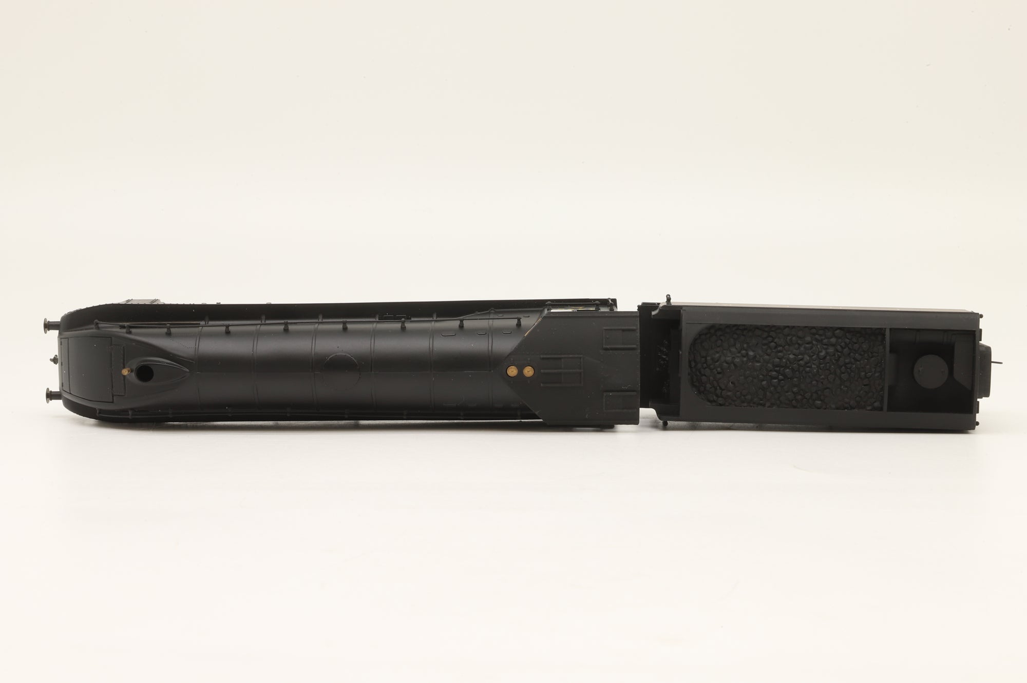 Bachmann OO Class A4 '4496' Golden Shuttle' LNER Black