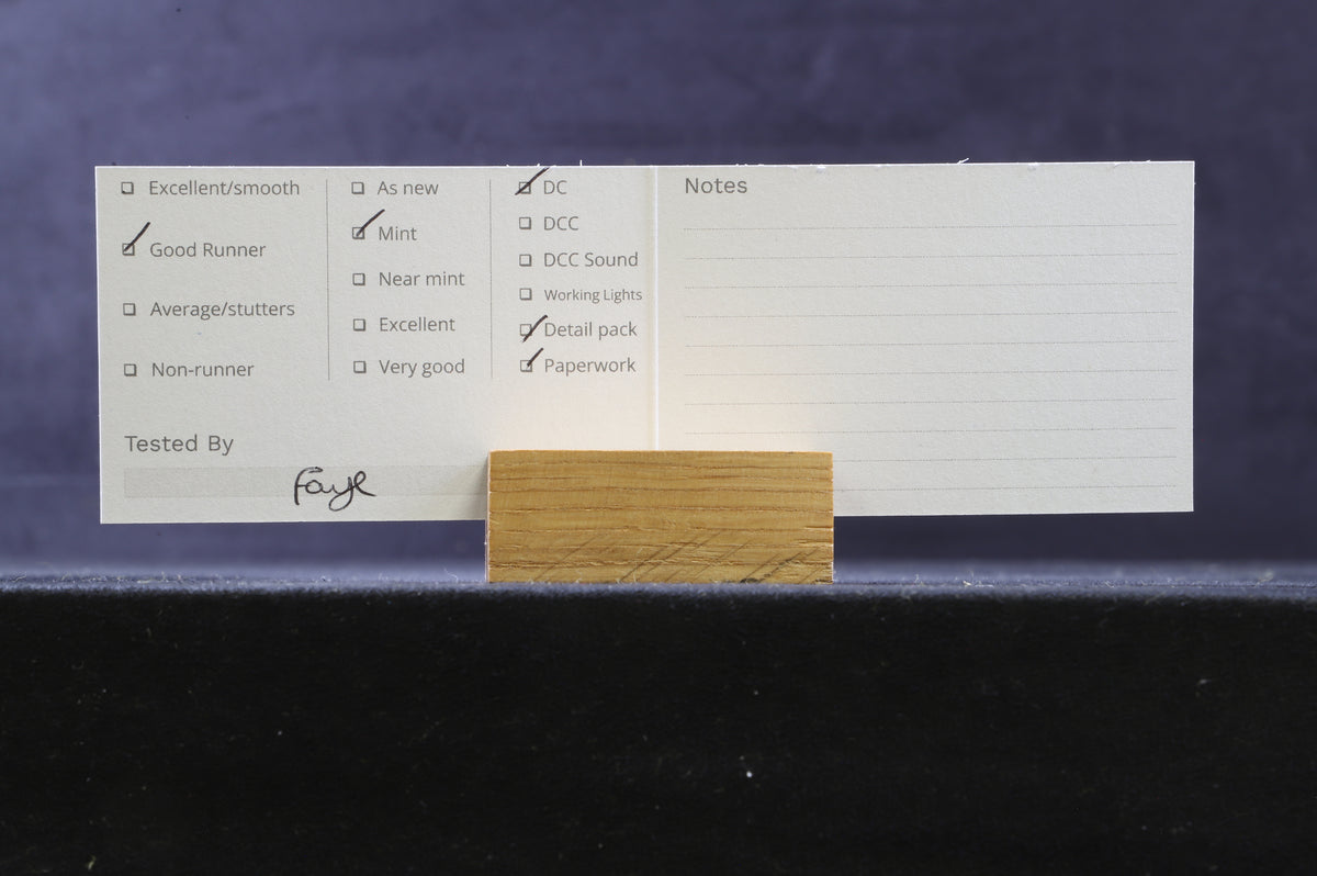 Bachmann OO 31-563 Class V2 &#39;60865&#39; BR Green L/C