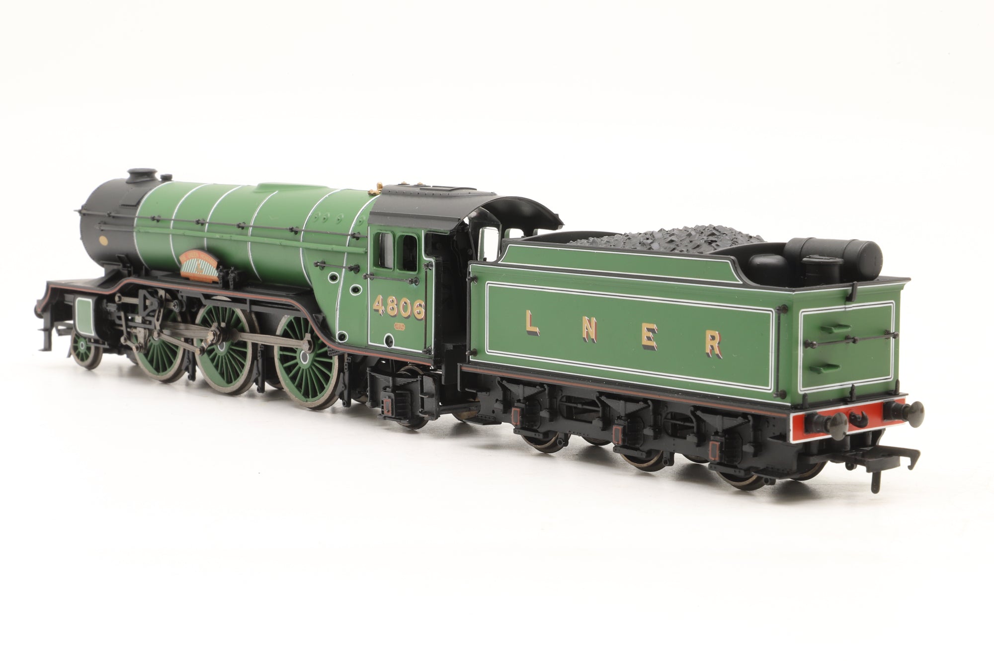 Bachmann OO 31-560 Class V2 '4806' 'Green Howard'LNER Darlington Green Stepped Tender