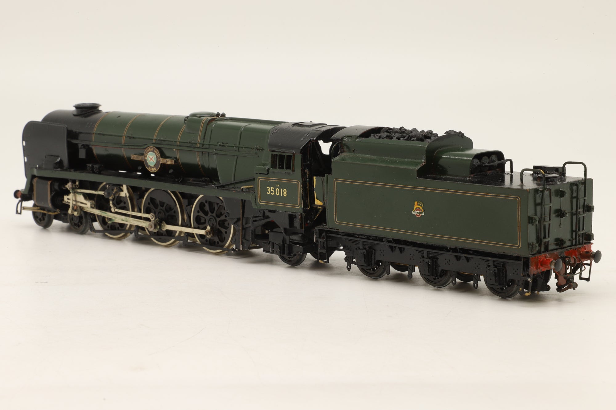 DJH OO Merchant Navy Class '35018' 'British India Line' BR Lined Green E/C Kit Built
