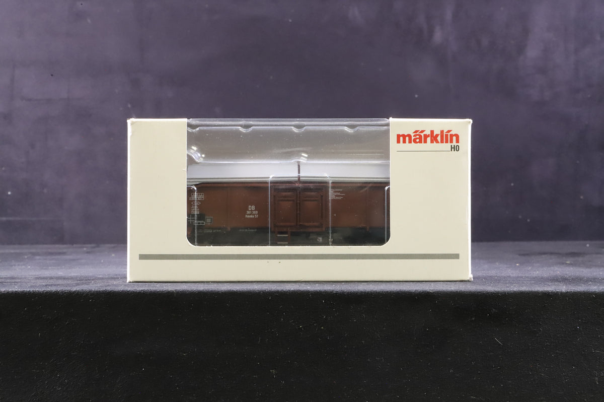 Marklin HO Rake Of 3 Mixed DB Wagons Inc. 46192-05, 00769-13 &amp; 00765-02