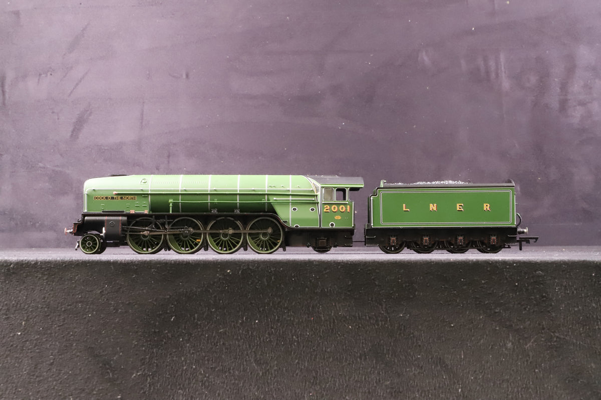 Hornby OO R3207 Class P2 2001 &#39;Cock O The North&#39; in LNER Lined Green