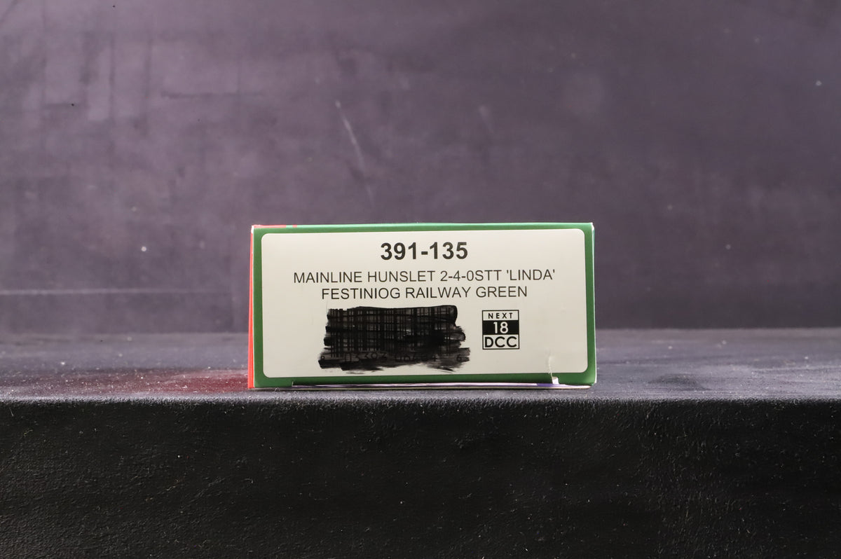 Bachmann OO9 391-135 Mainline Hunsley 2-4-0STT &#39;Linda&#39; Ffestiniog Railway Green DCC Sound