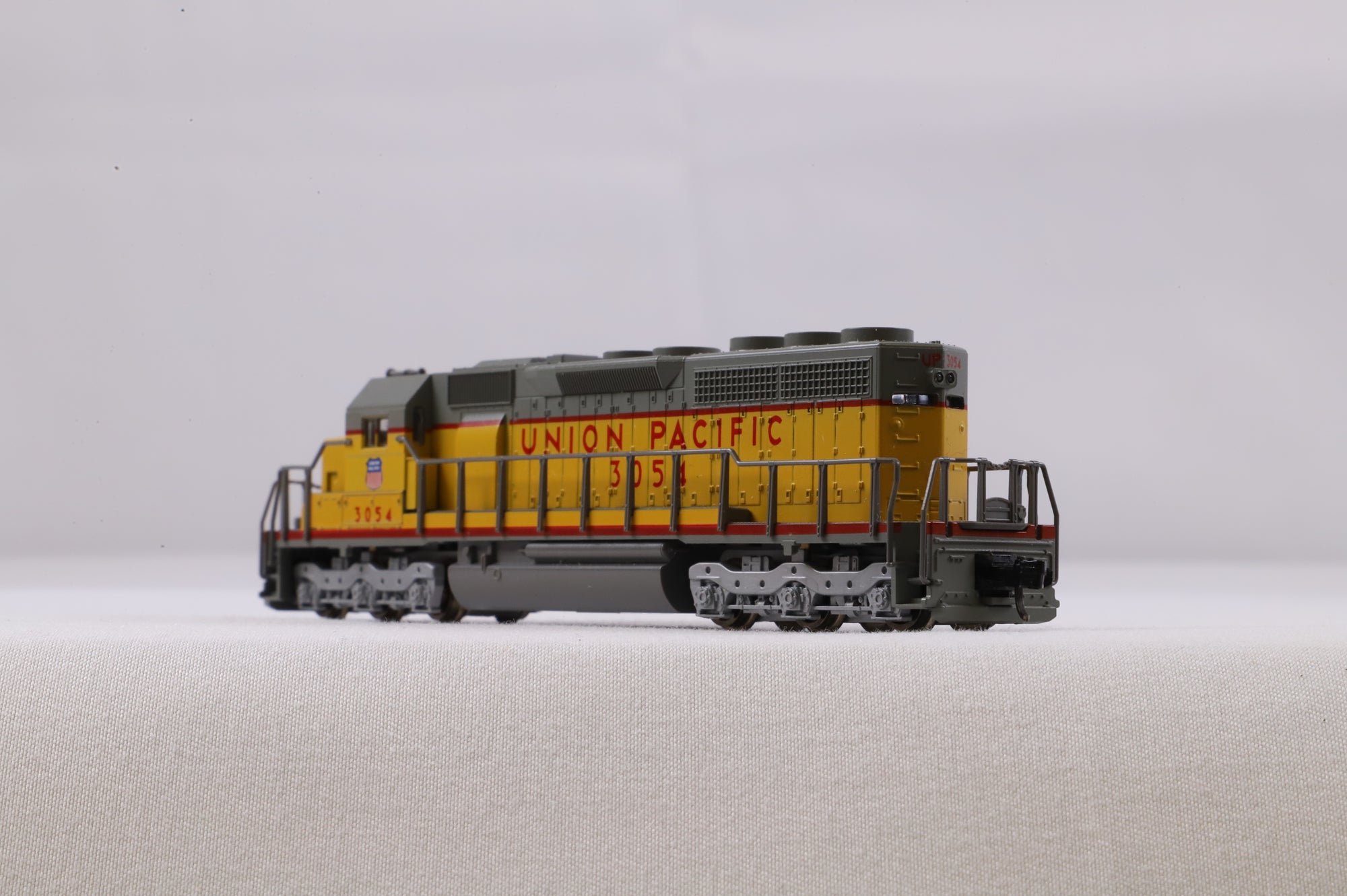 Kato N 176-20F SD40 UP '3054' Diesel Locomotive
