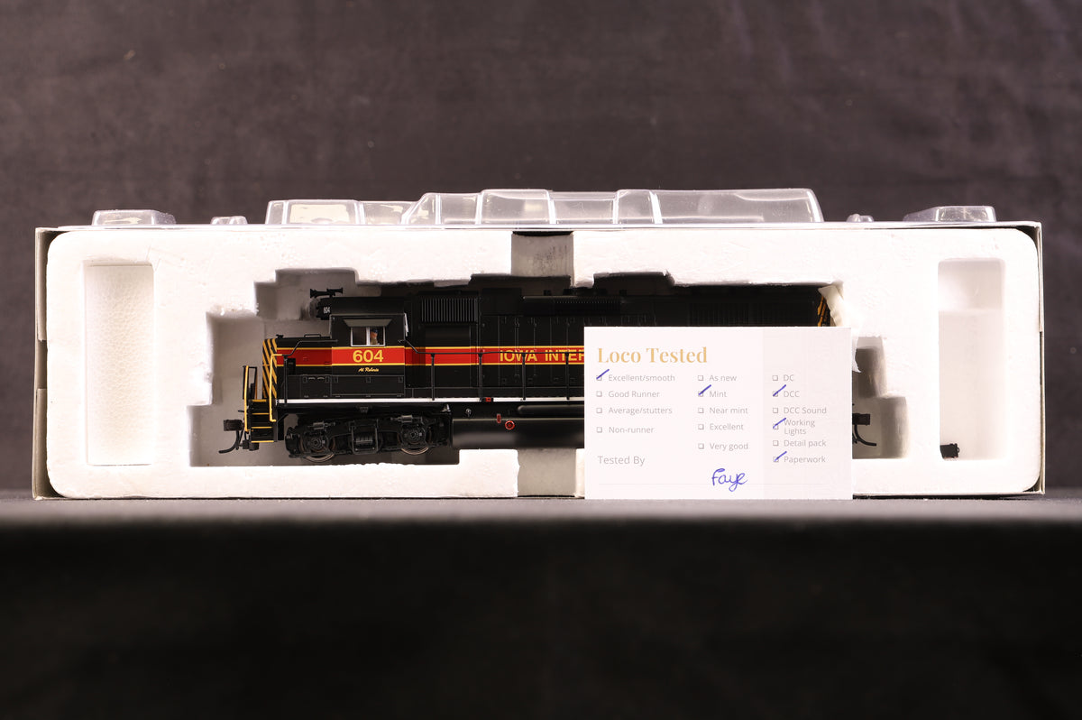 Atlas HO 9174 GP-38 Low Nose Loco Iowa Interstate &#39;604&#39;, DCC Fitted