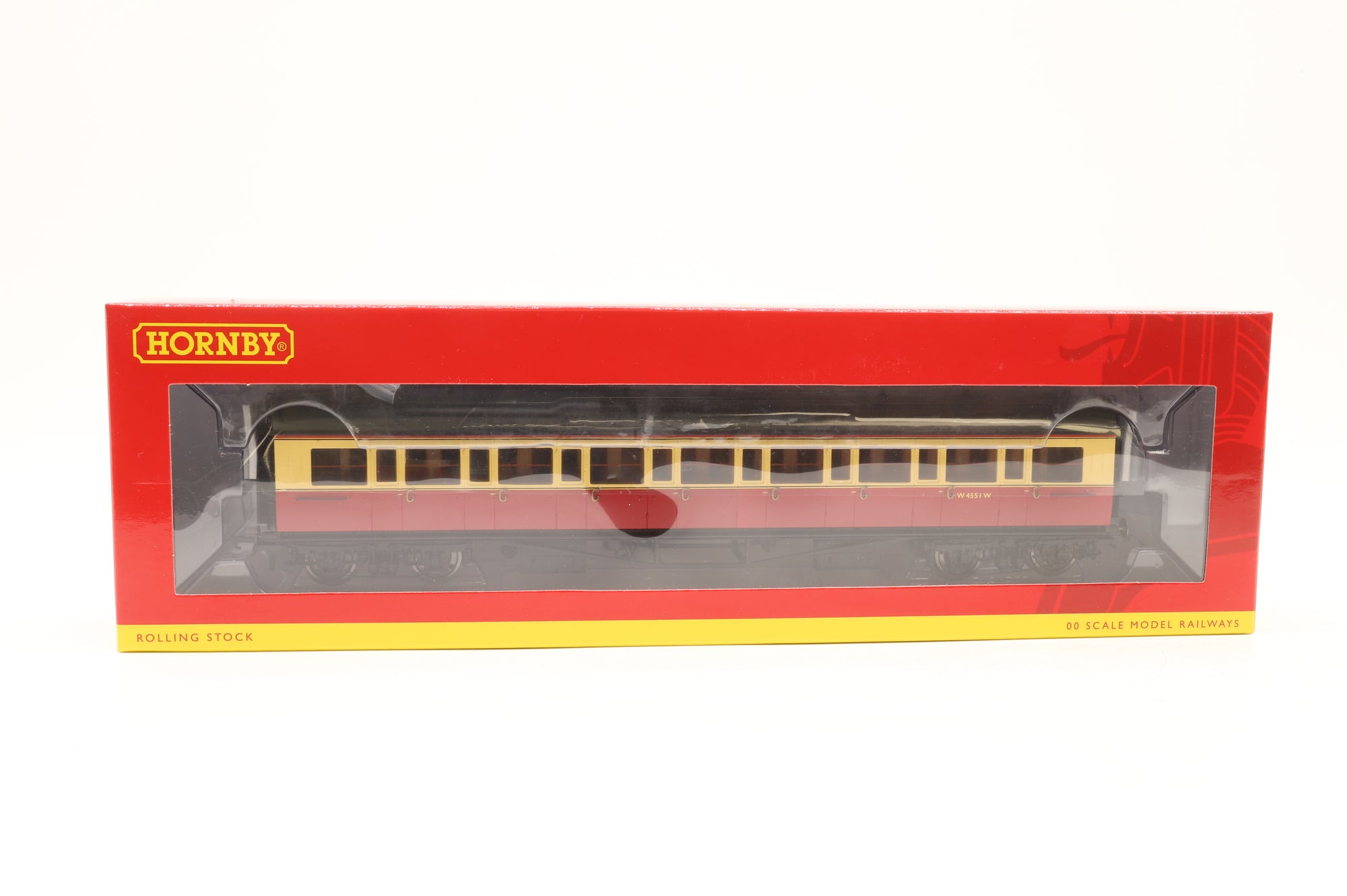 Hornby OO Rake of 5 Collett Coaches in BR(W) Crimson/Cream