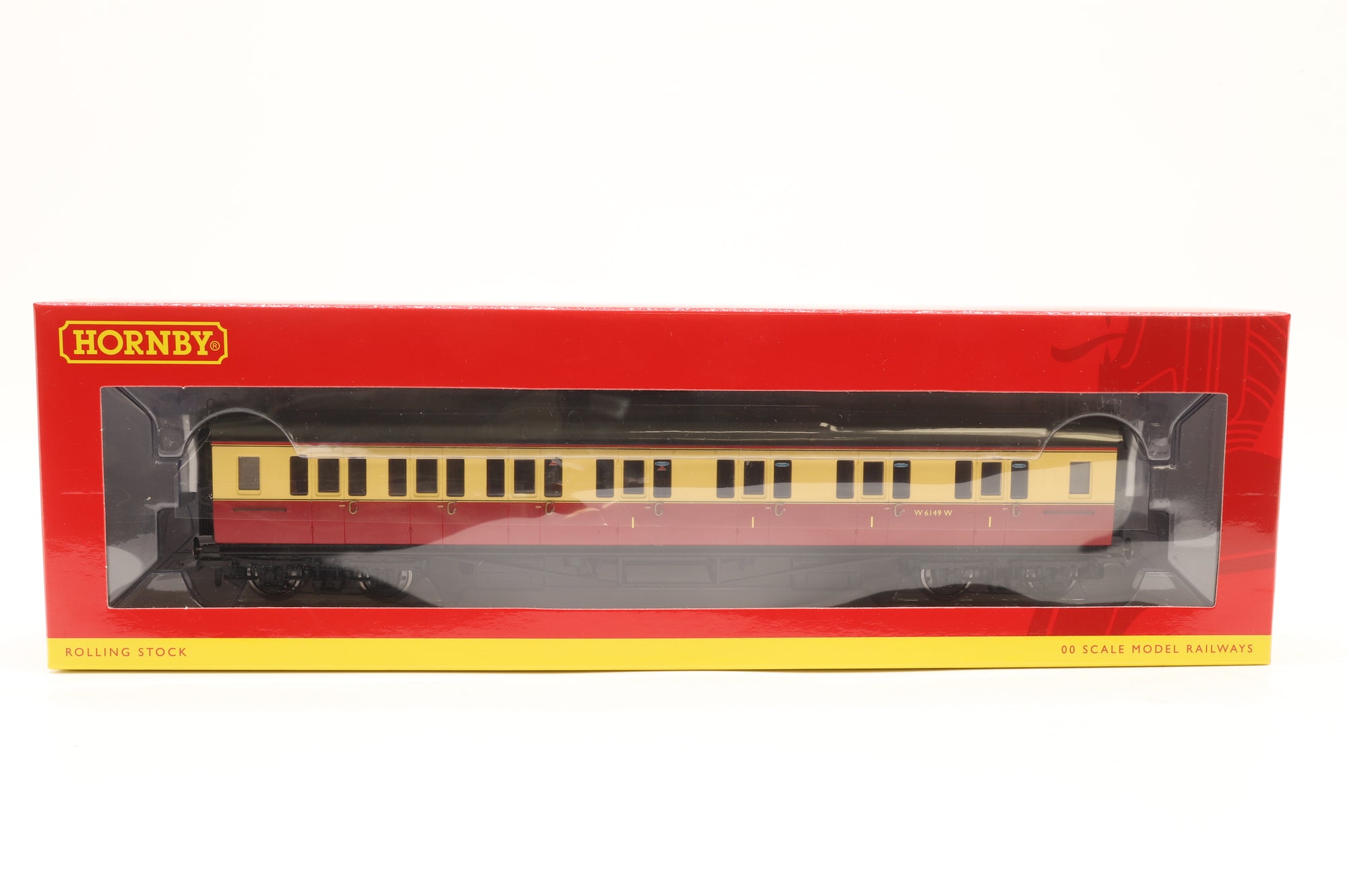 Hornby OO Rake of 5 Collett Coaches in BR(W) Crimson/Cream