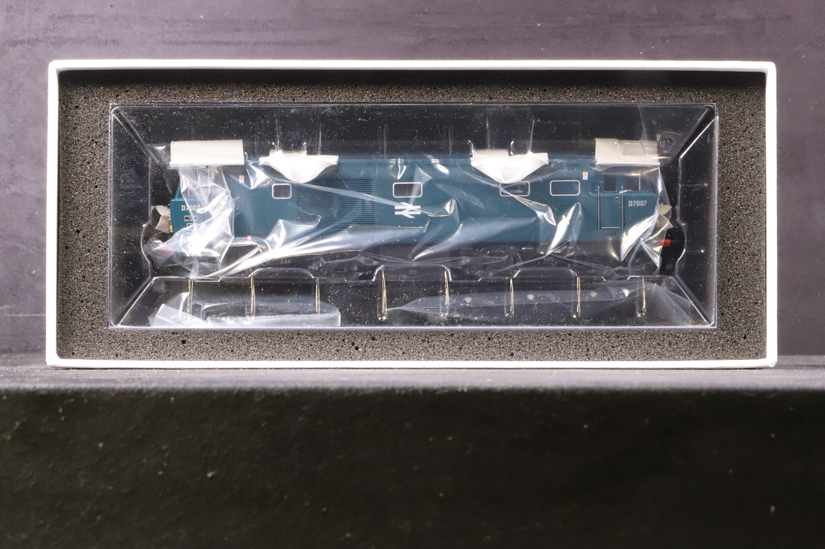 Heljan OO 3516 Class 35 D7007 in Early BR Blue