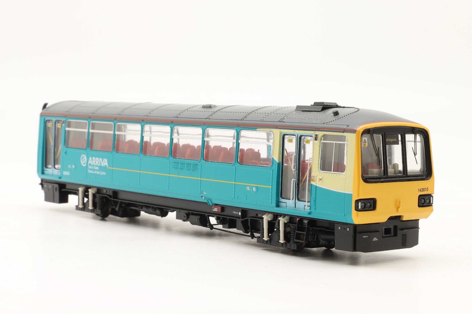 Realtrack Models OO RT143-212 Class 143 '143 610' Arriva Trains Wales DCC Fitted