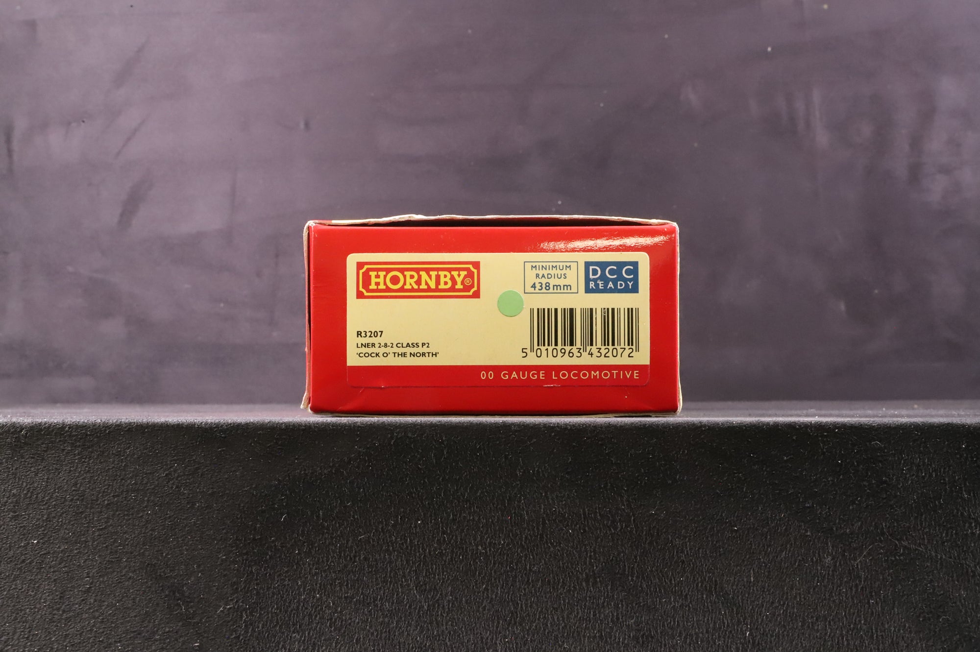 Hornby OO R3207 Class P2 2001 'Cock O The North' in LNER Lined Green