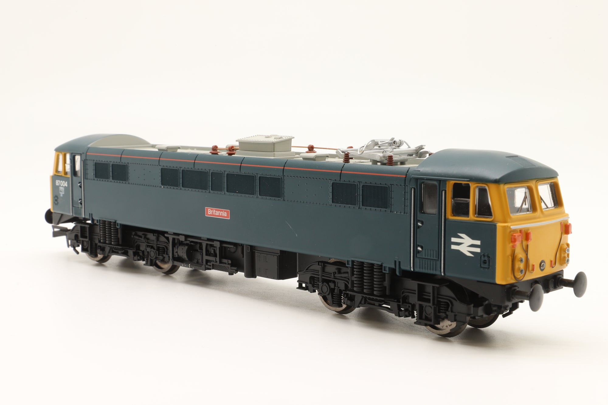 Hornby OO R2772 Class 87 87004 'Britannia' in BR Blue - DCC Sound