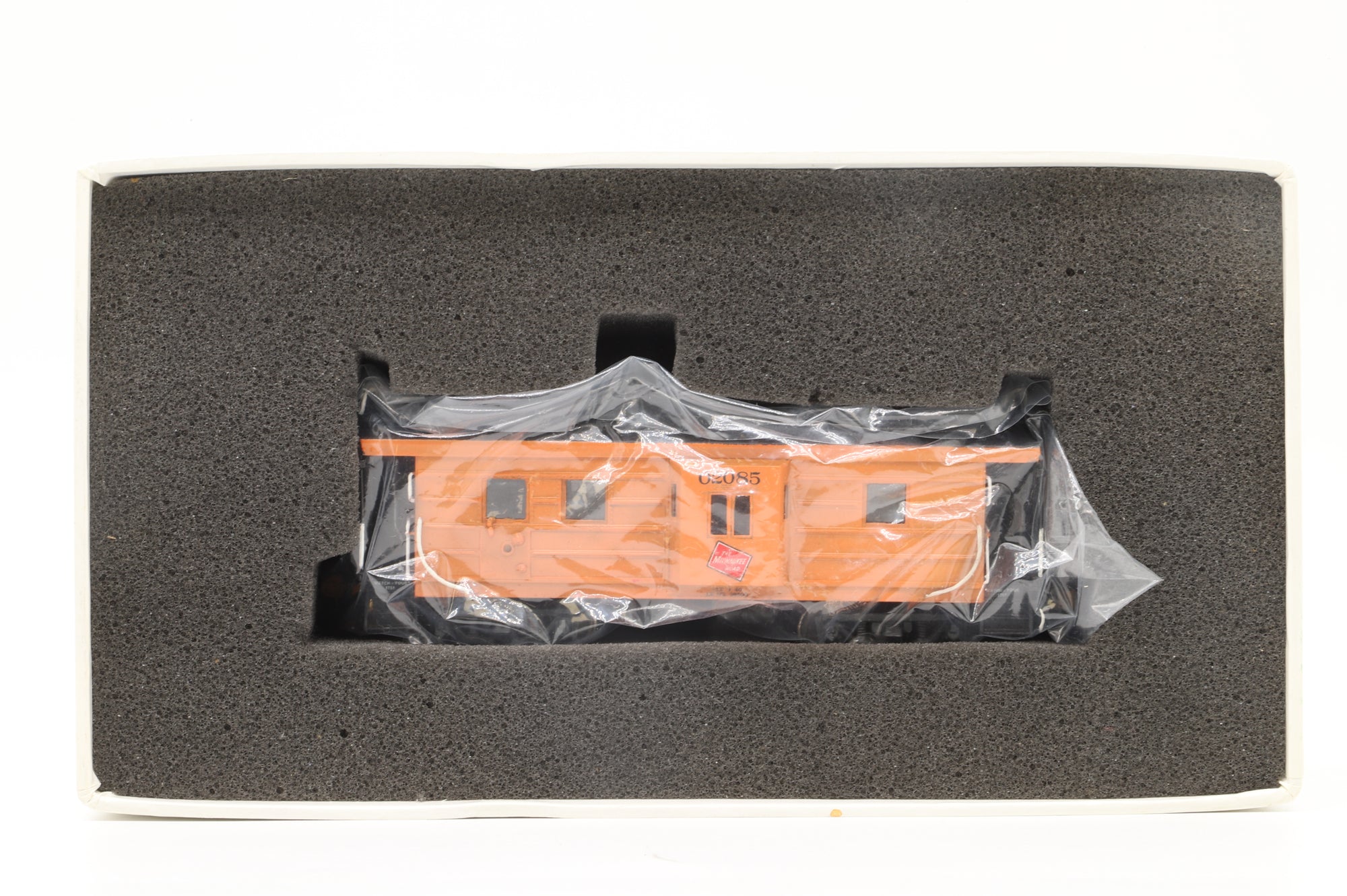 Overland Models HO Brass OMI-1177 Mile Rd B-W Caboose