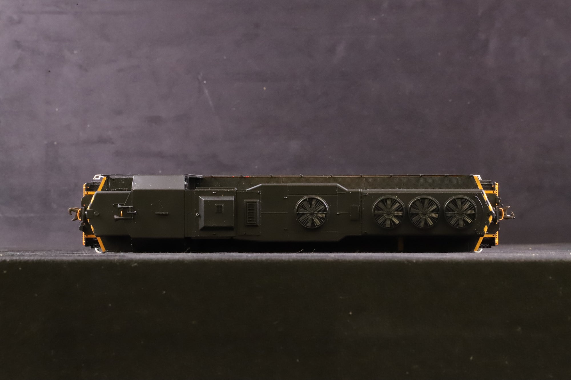 Atlas HO 10000401 GP40-2 Loco No.3109 in Rio Grande Black w/ Wasp Stripes