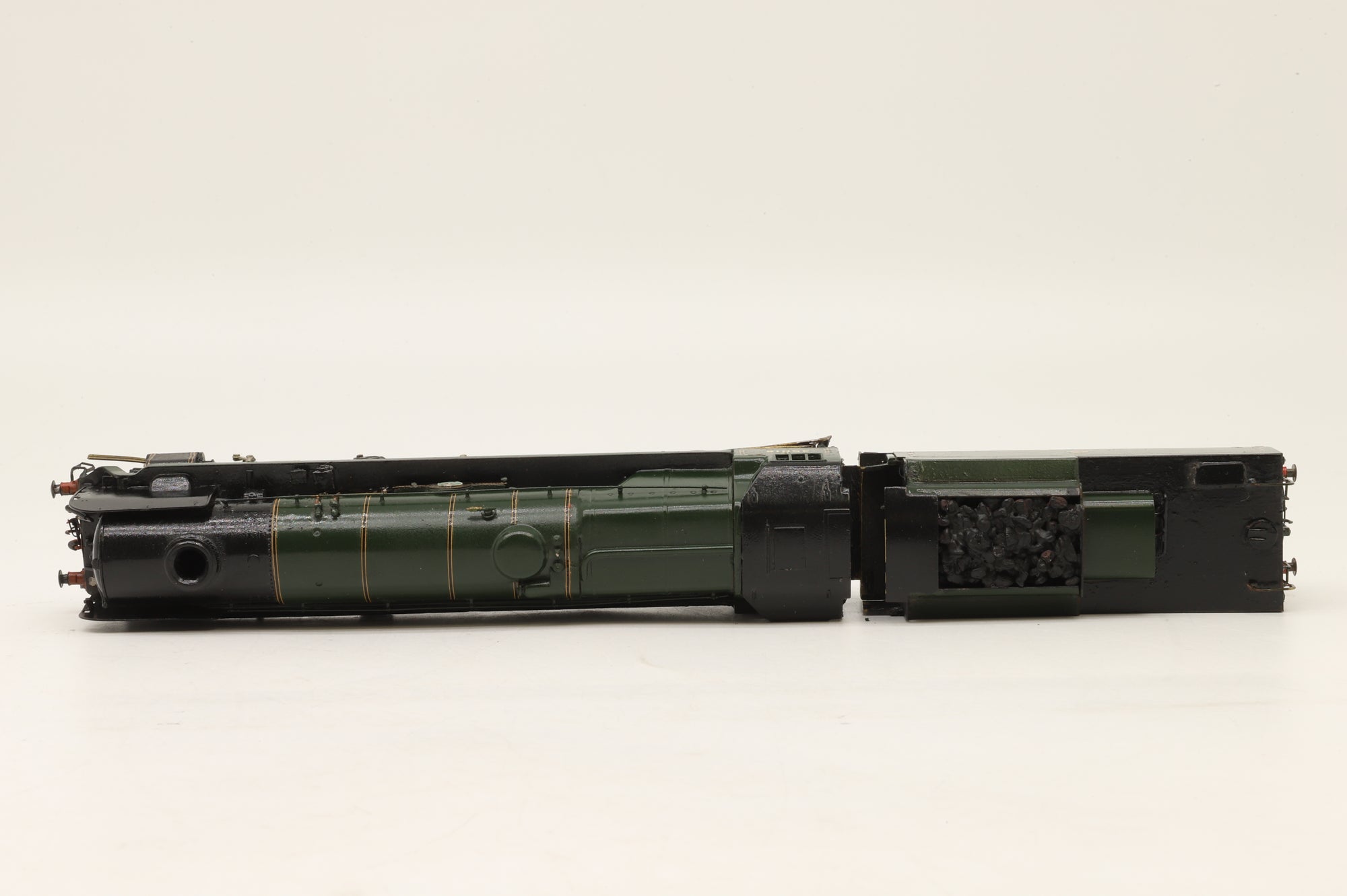 DJH OO Merchant Navy Class '35018' 'British India Line' BR Lined Green E/C Kit Built