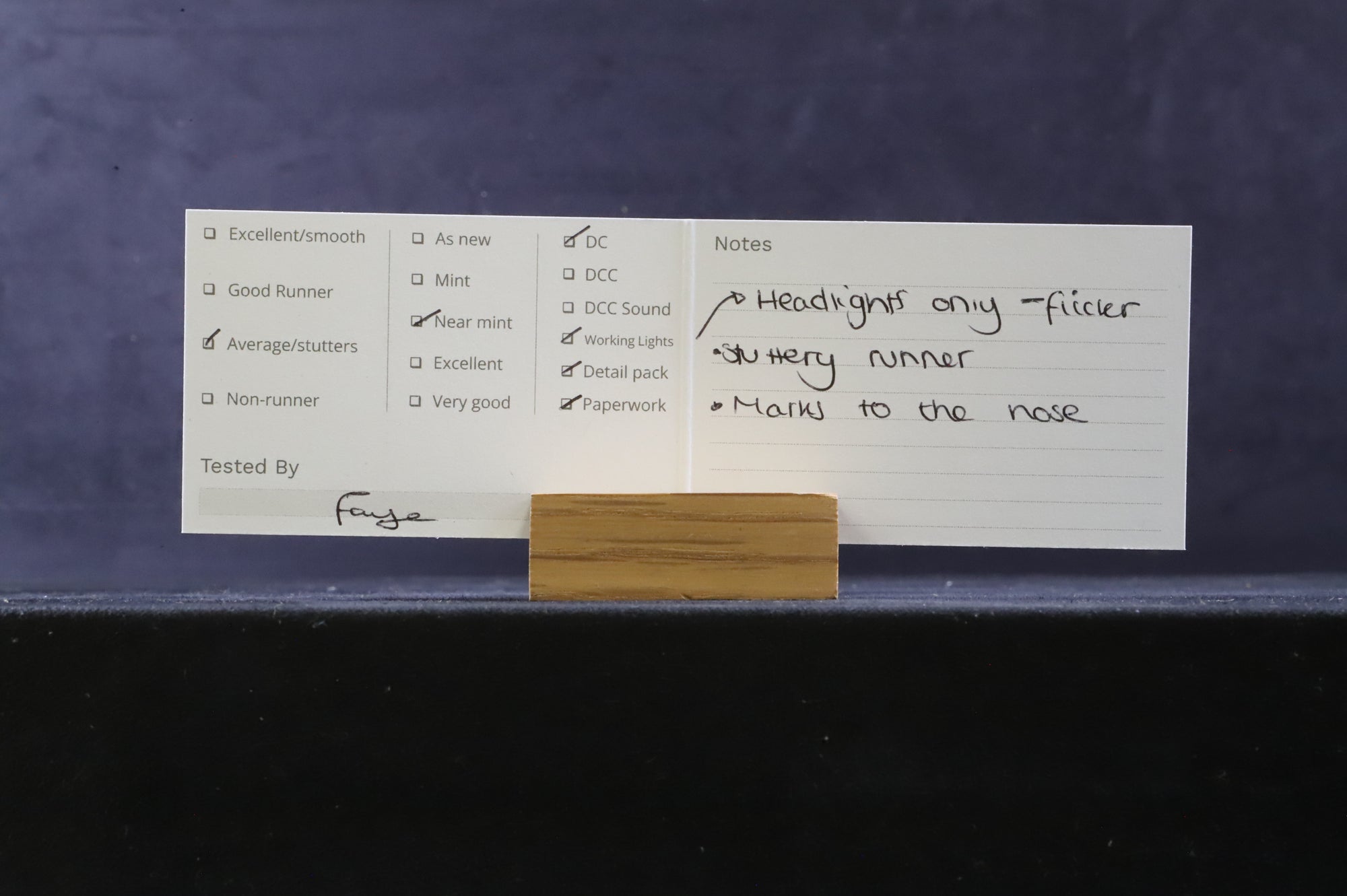 Atlas HO 10000401 GP40-2 Loco No.3109 in Rio Grande Black w/ Wasp Stripes