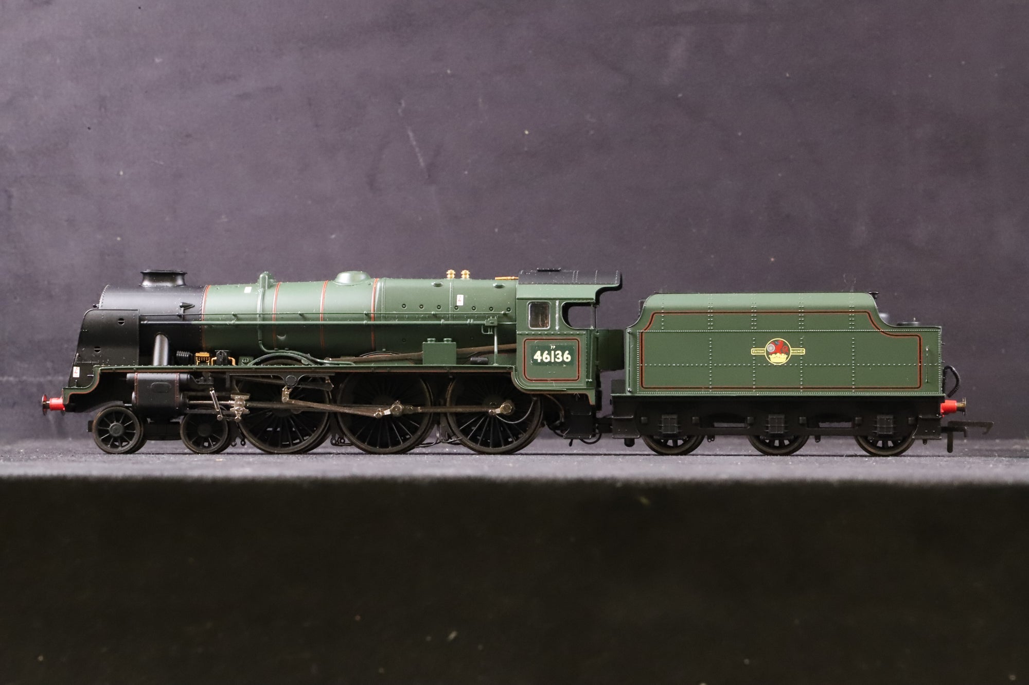 WORKSHOP Hornby OO R2630X Royal Scot Class 7P '46136' 'The Border Regiment' BR Green L/C DCC Removed Renamed