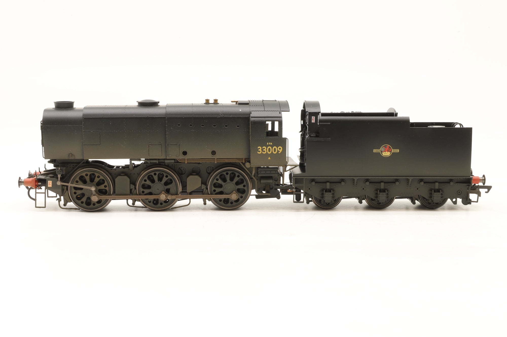 Hornby OO R2344 Class Q1 '33009' BR Black L/C Weathered