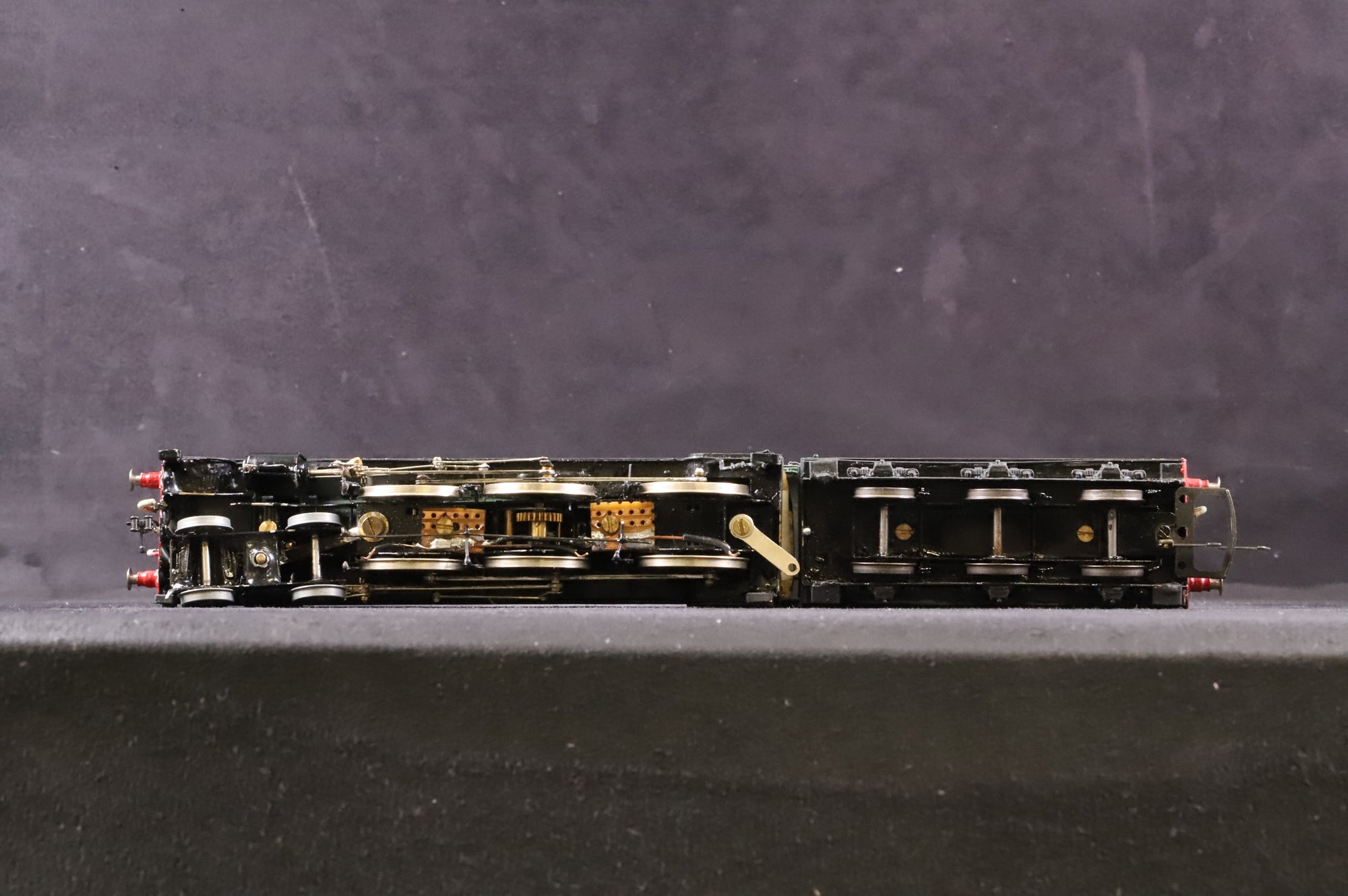 DMR Products OO 4MR/01 LNER B2 '61632' BR Green L/C Kit Built