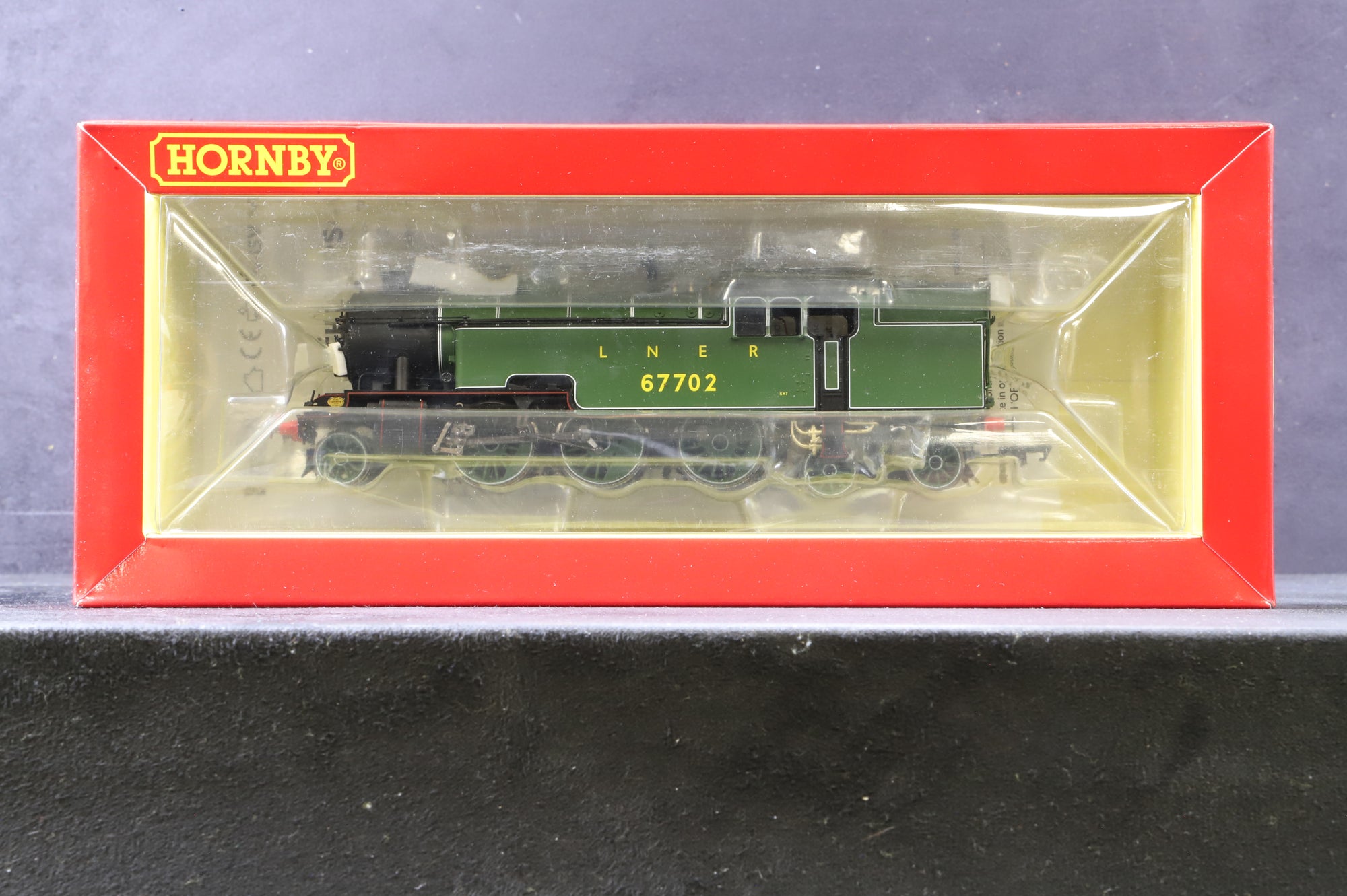 Hornby OO R3461 Thompson L1 '67702' LNER Green