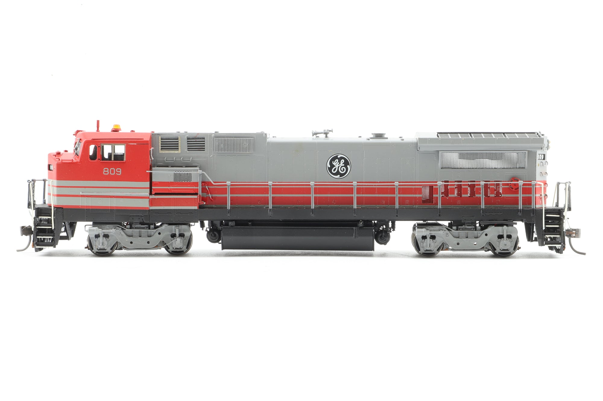 Overland Models HO Brass 5190 G.E. Demo Wide Cab Dash 8-40B No.809