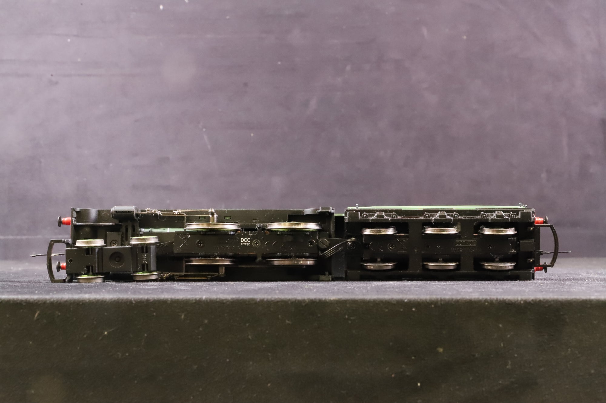 WORKSHOP Hornby Railroad OO R3296X Class D49/1 Hunt 'The Burton' '238' LNER Green DCC Fitted NON RUNNER