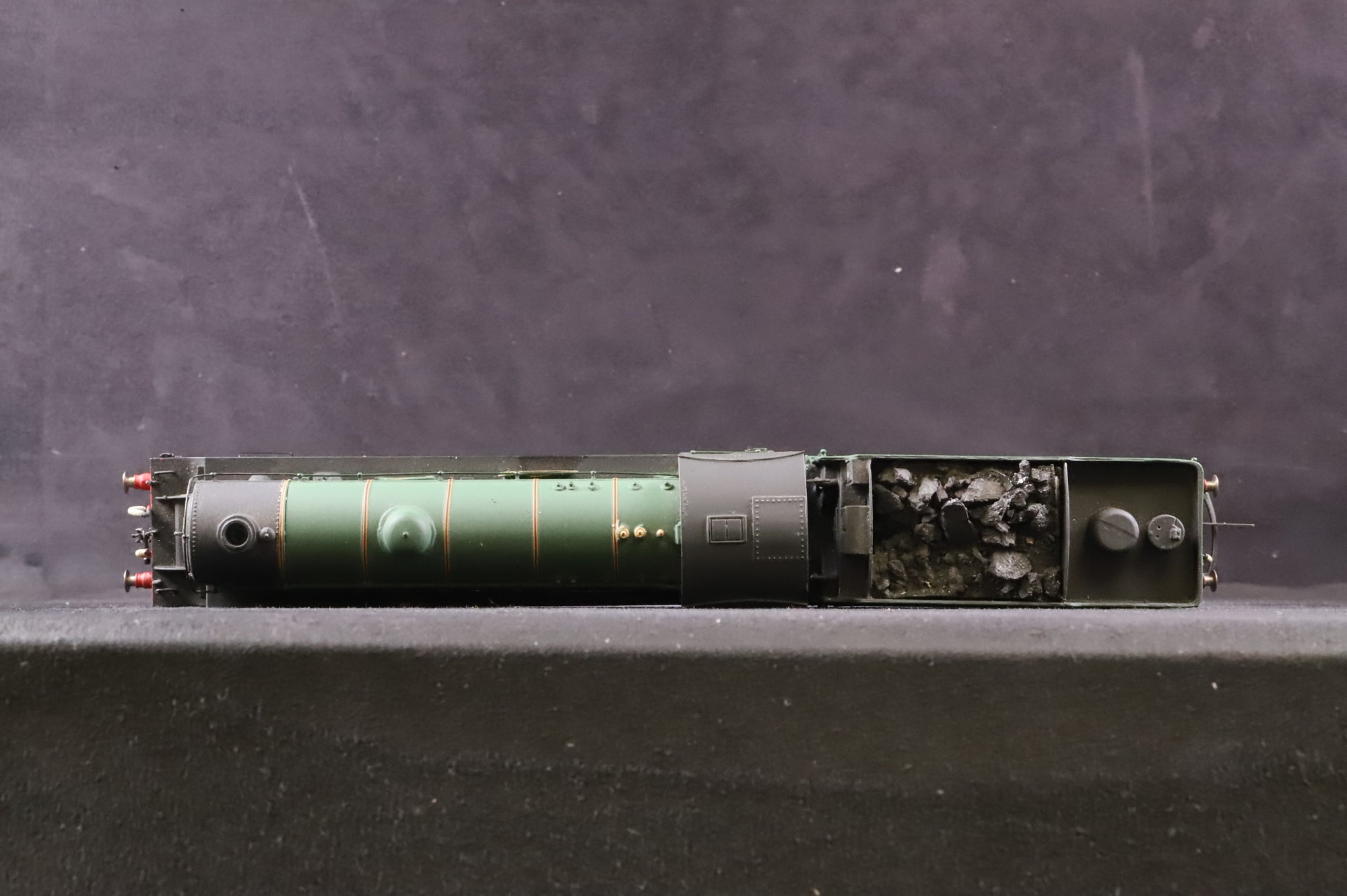 DMR Products OO 4MR/01 LNER B2 '61632' BR Green L/C Kit Built