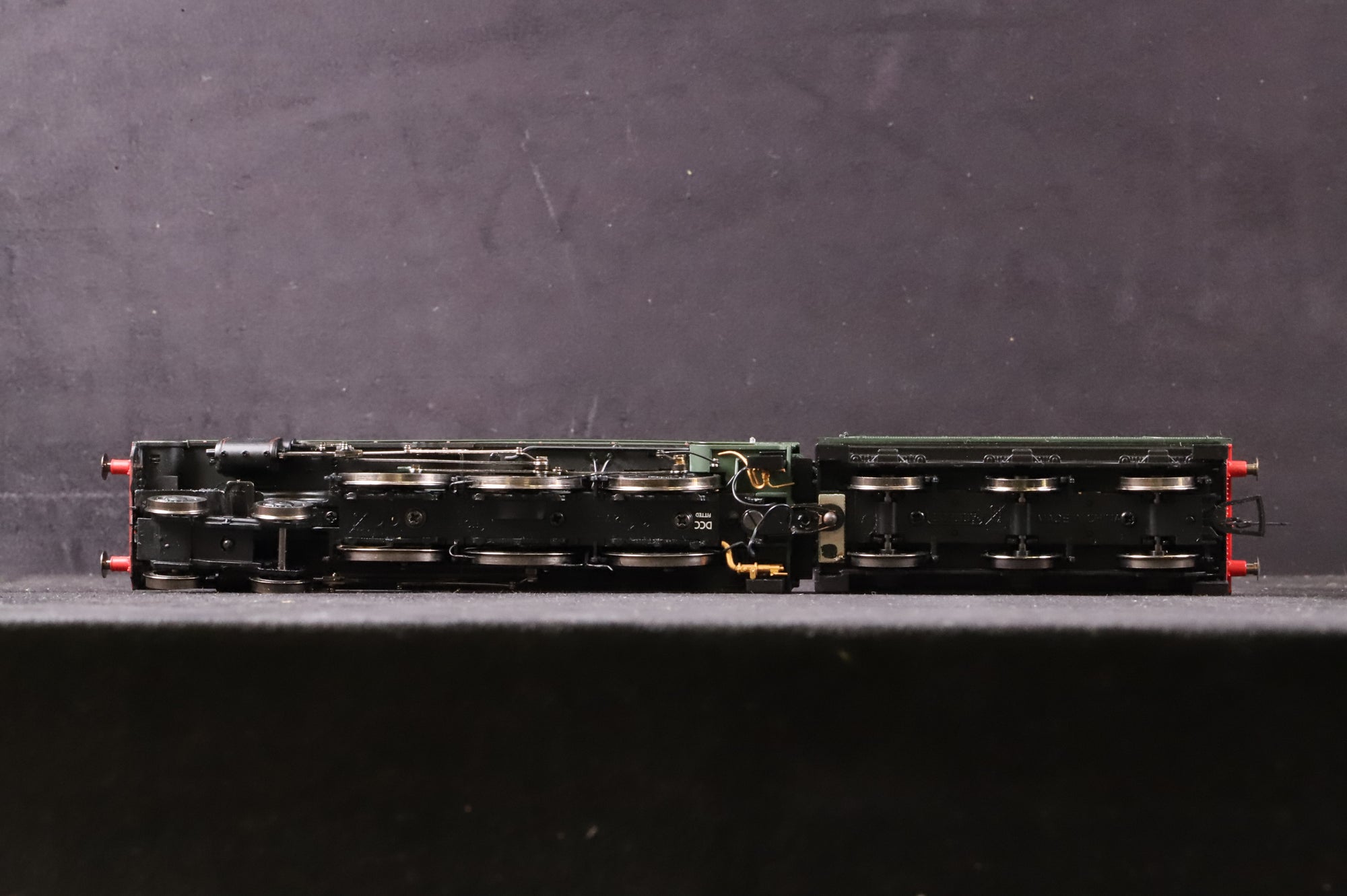 WORKSHOP Hornby OO R2630X Royal Scot Class 7P '46136' 'The Border Regiment' BR Green L/C DCC Removed Renamed