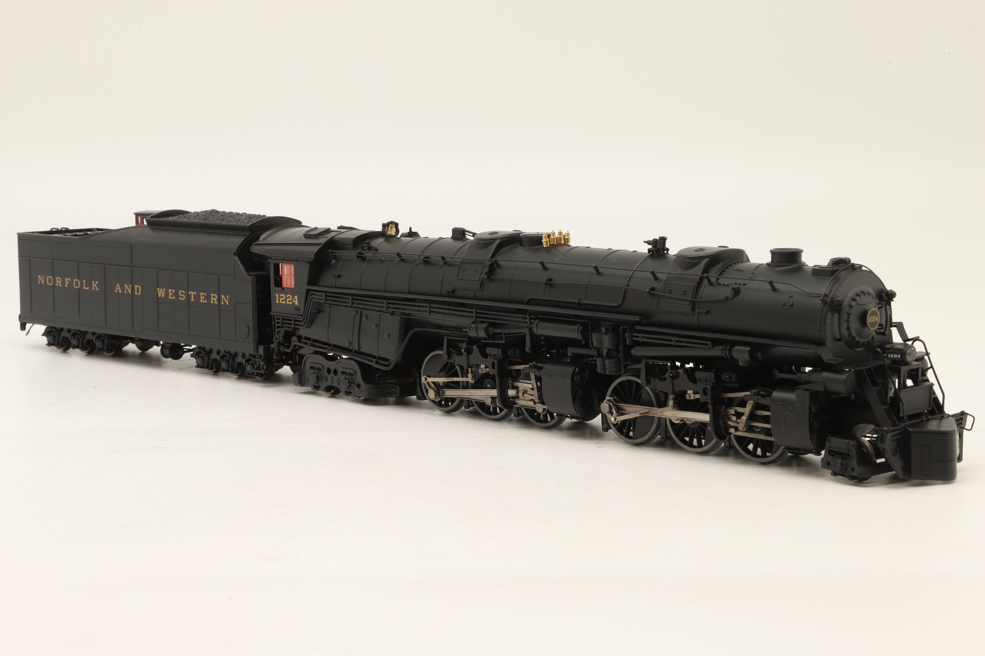 Broadway Limited HO Norfolk & Western Class A Mallet 2-6-6-4 DCC Sound