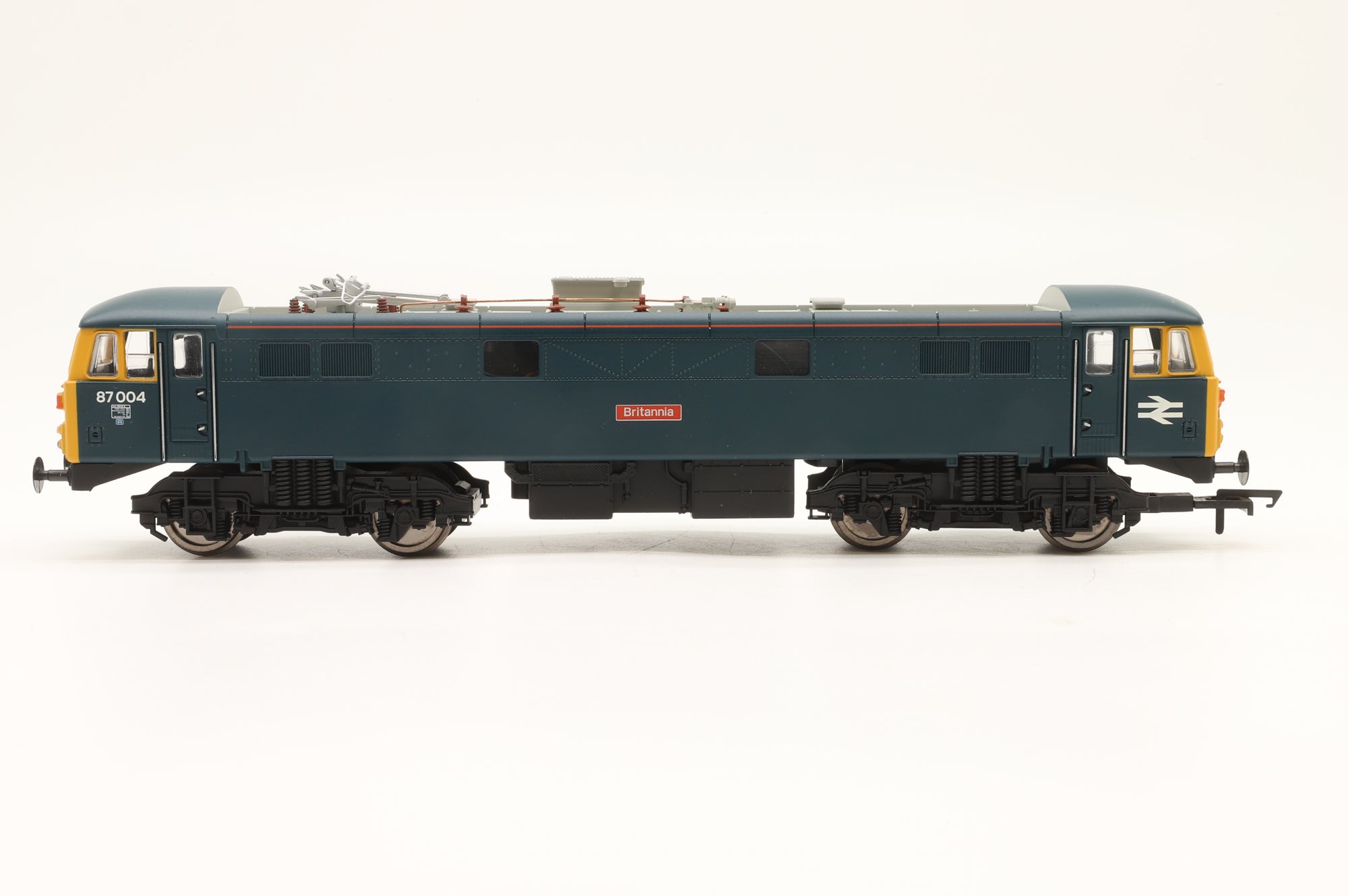 Hornby OO R2772 Class 87 87004 'Britannia' in BR Blue - DCC Sound