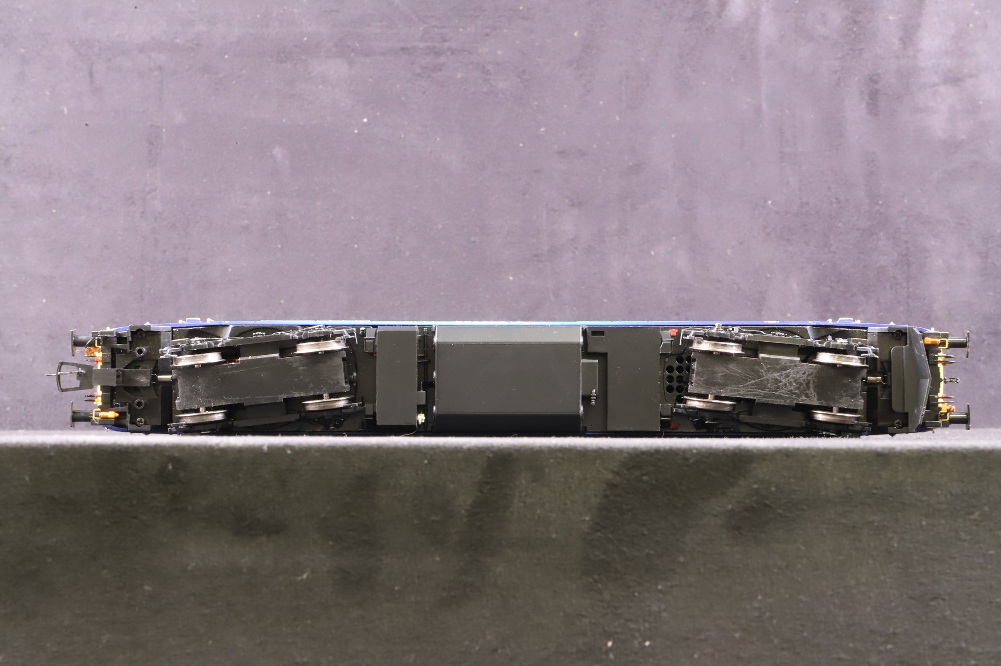 Dapol OO 4D-022-001 Class 68 '68002' 'Intrepid' DRS Livery DCC Sound