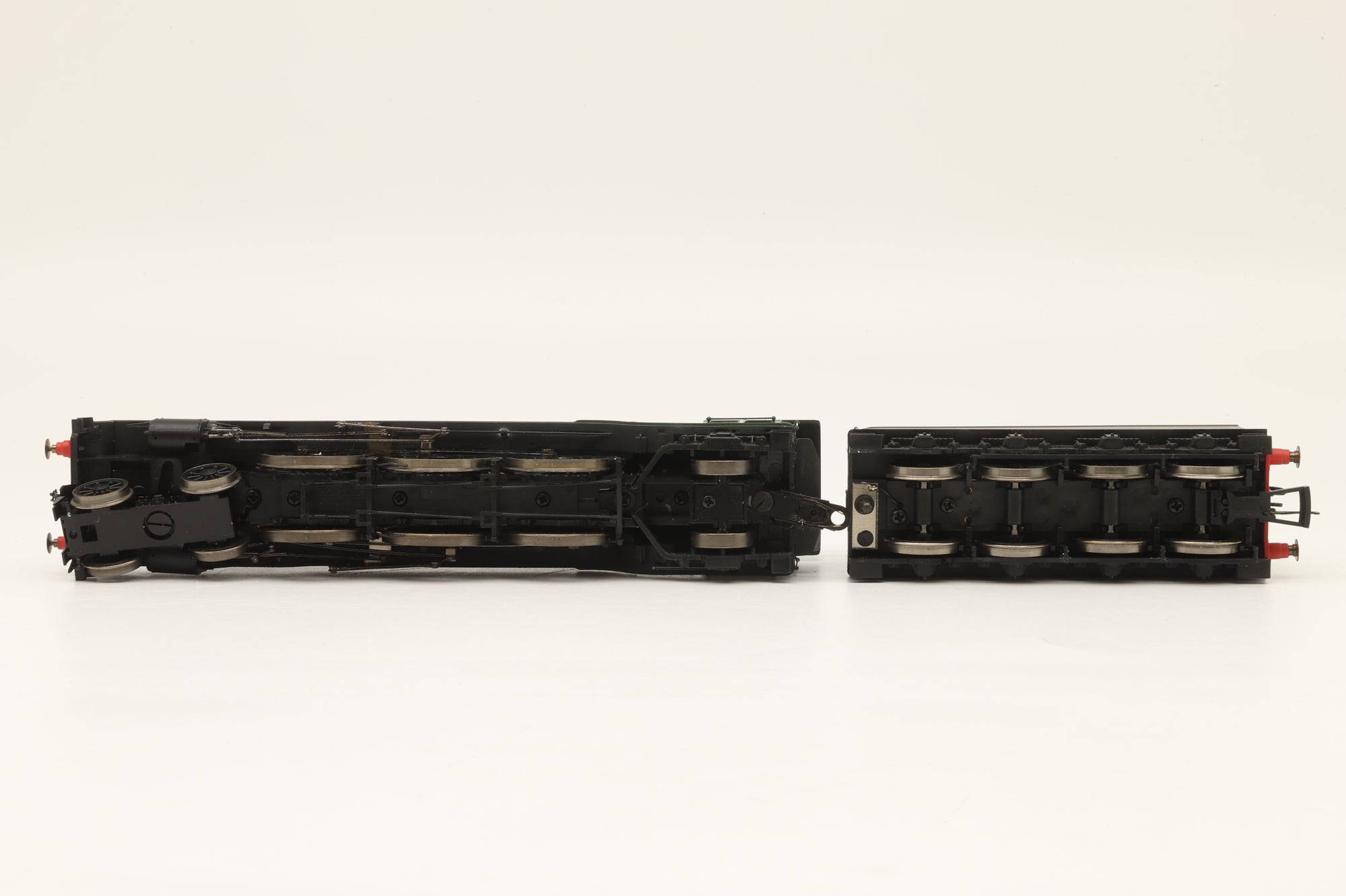 WORKSHOP Hornby OO Class A3 '60039' 'Sandwich' BR Green L/C Non Runner