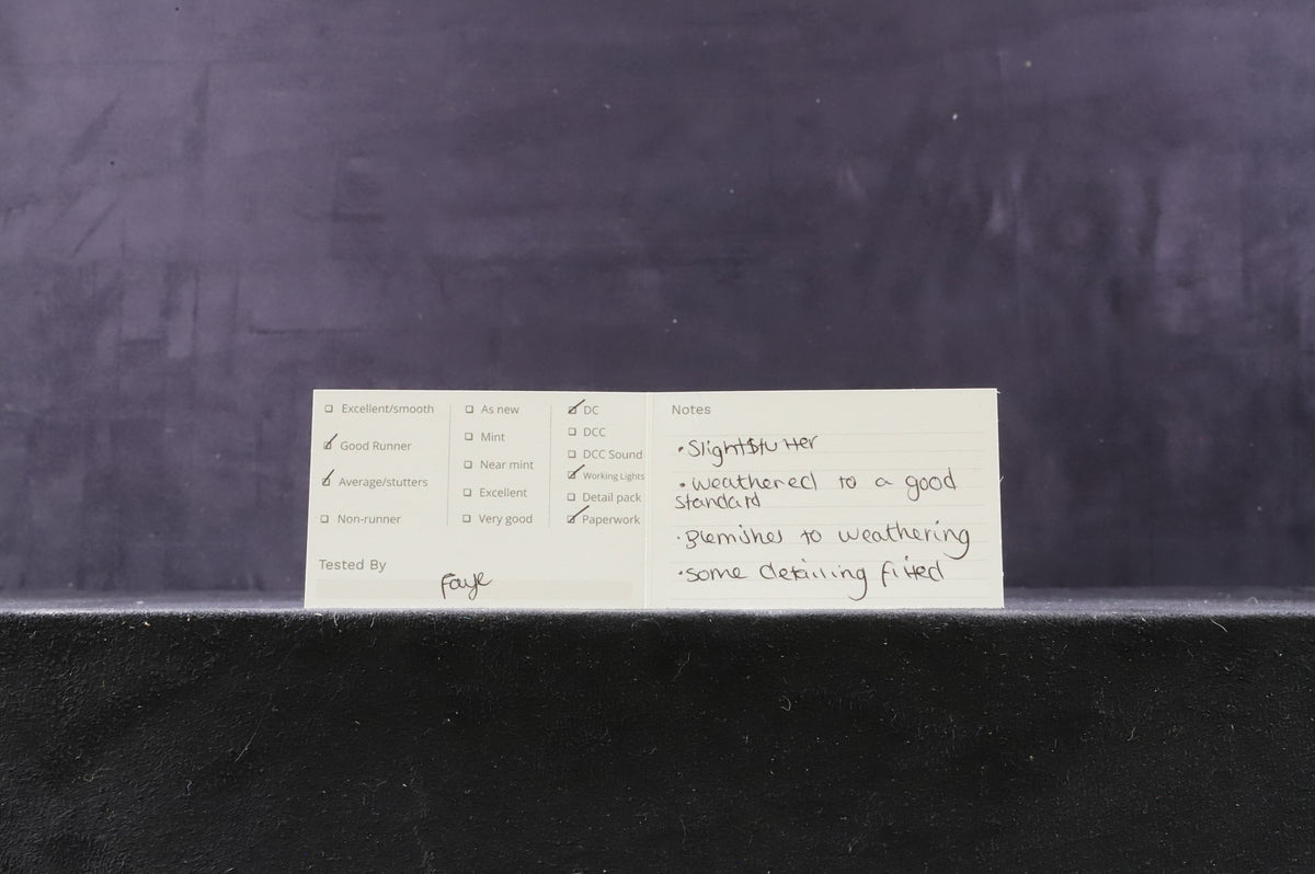 Bachmann OO 32-443 Class 24/1 &#39;D5094&#39; BR Green, Weathered