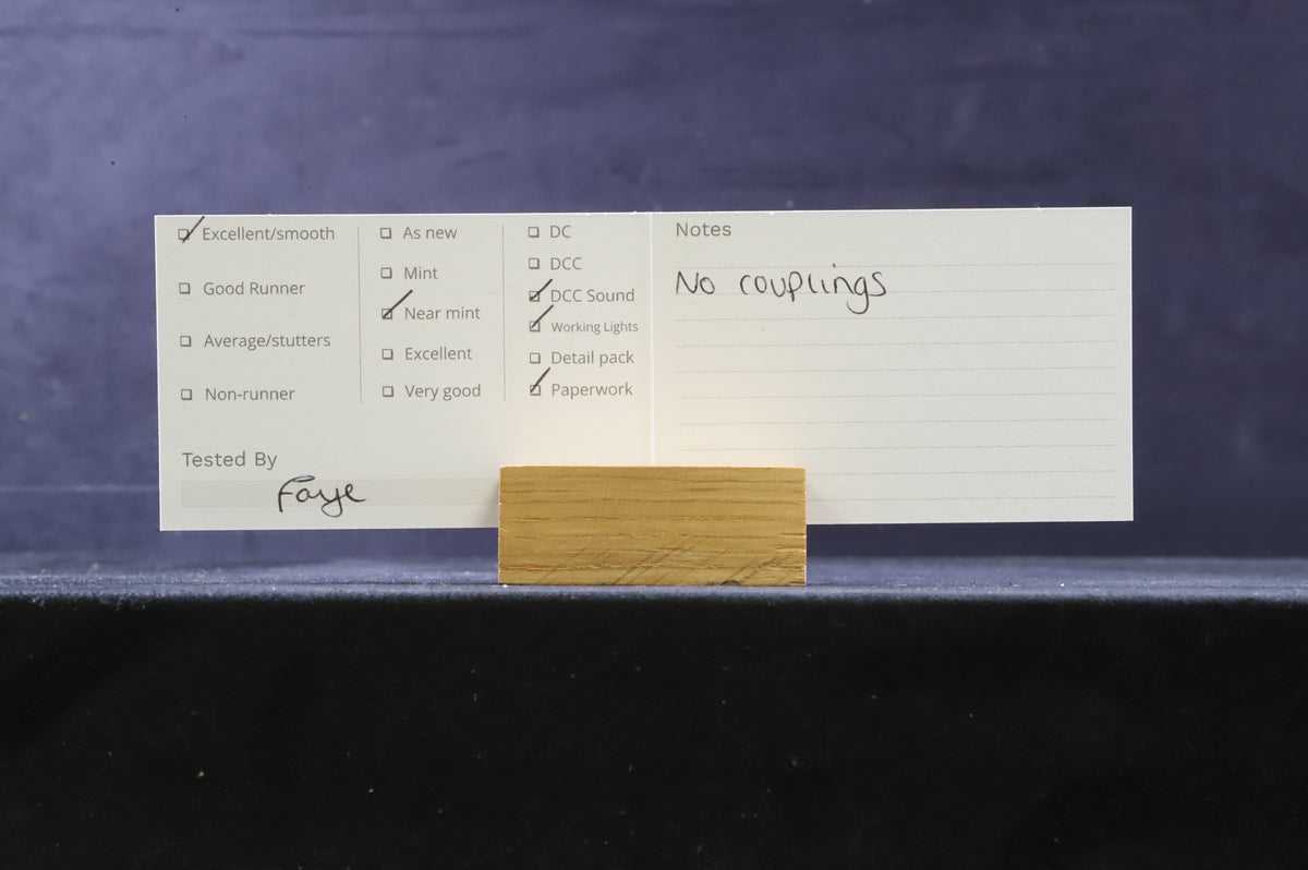 Hornby OO R2901XS Class 50 &#39;50037&#39; &#39;Illustrious&#39; BR Blue Large Logo DCC Sound